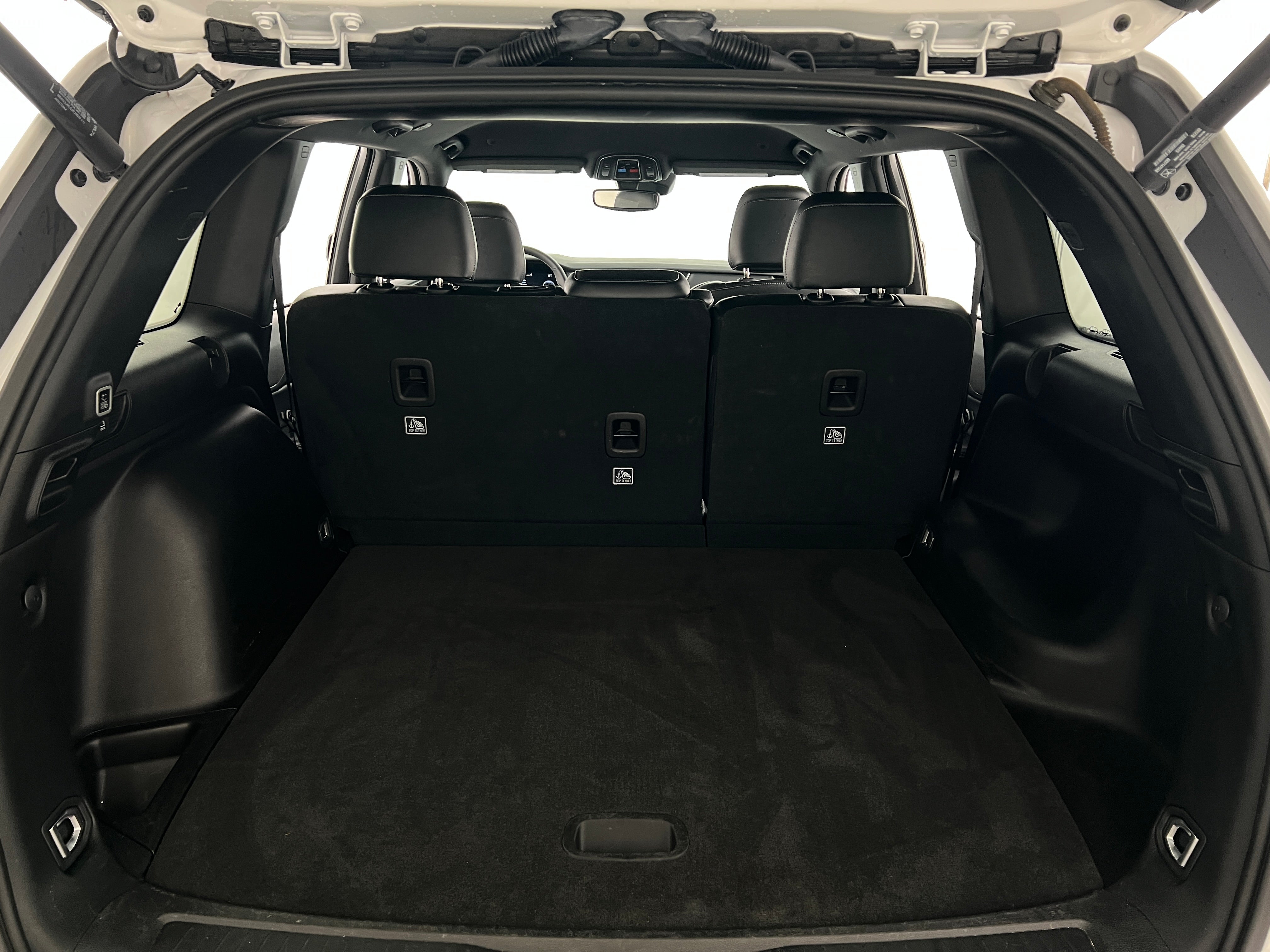 2024 Jeep Grand Cherokee Altitude 6