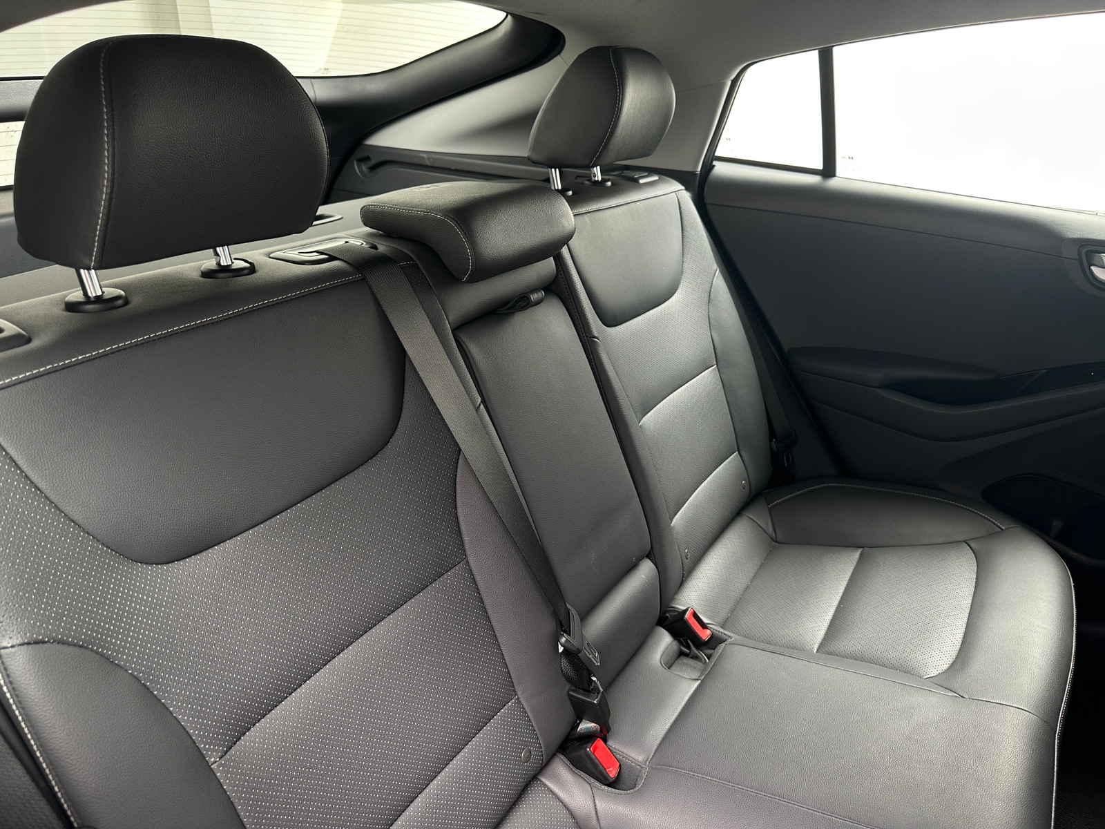Thumbnail: 2019 Hyundai Ioniq - 5