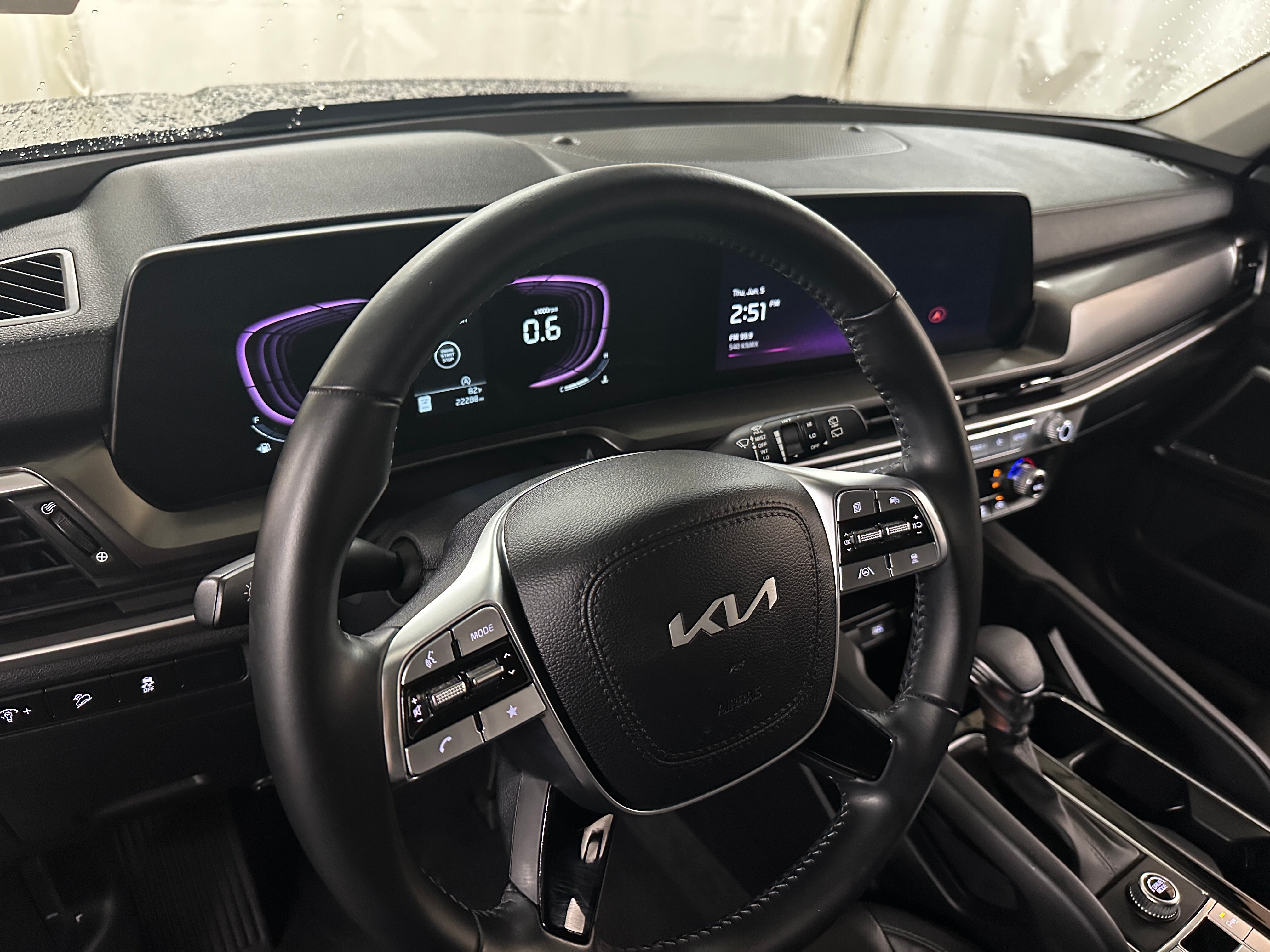 2023 Kia Telluride LX 2