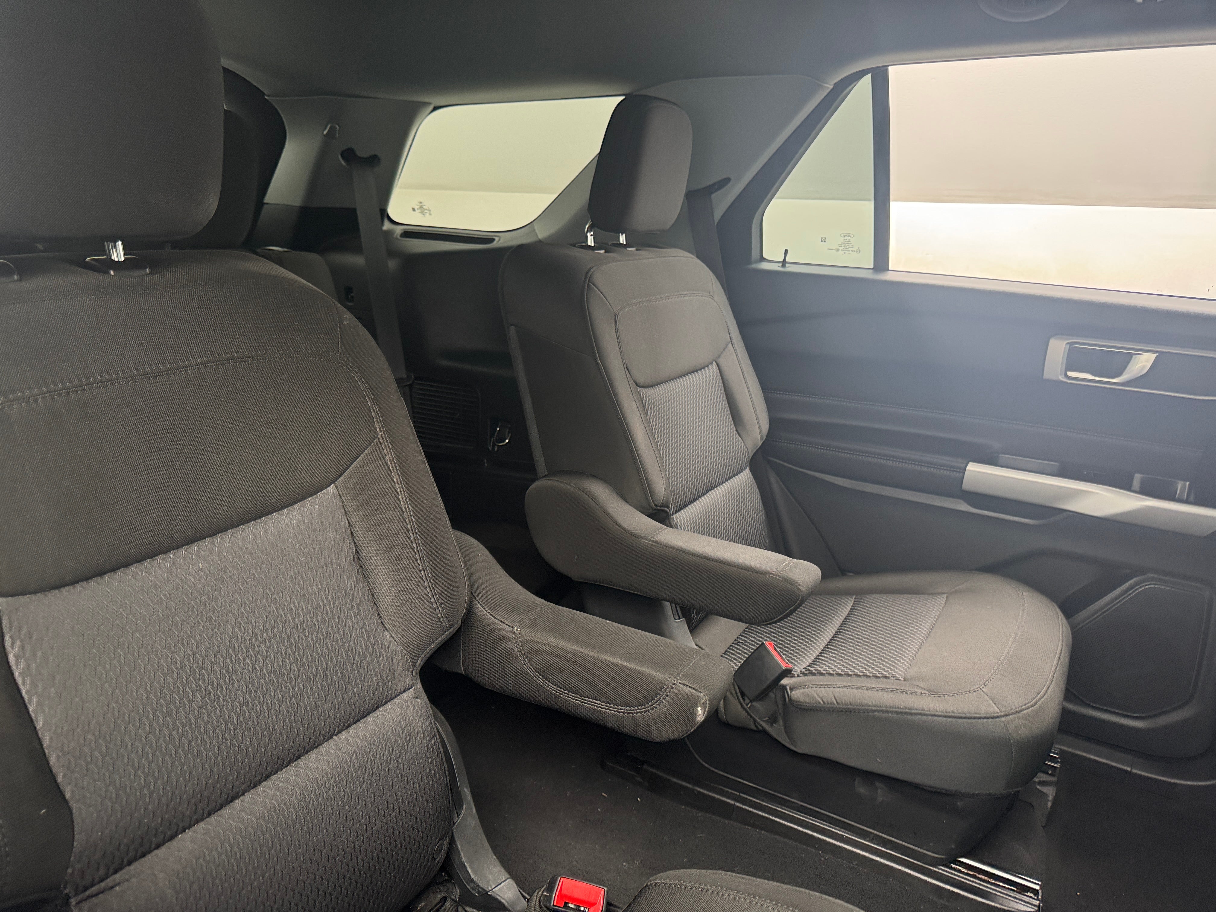 2022 Ford Explorer XLT 6