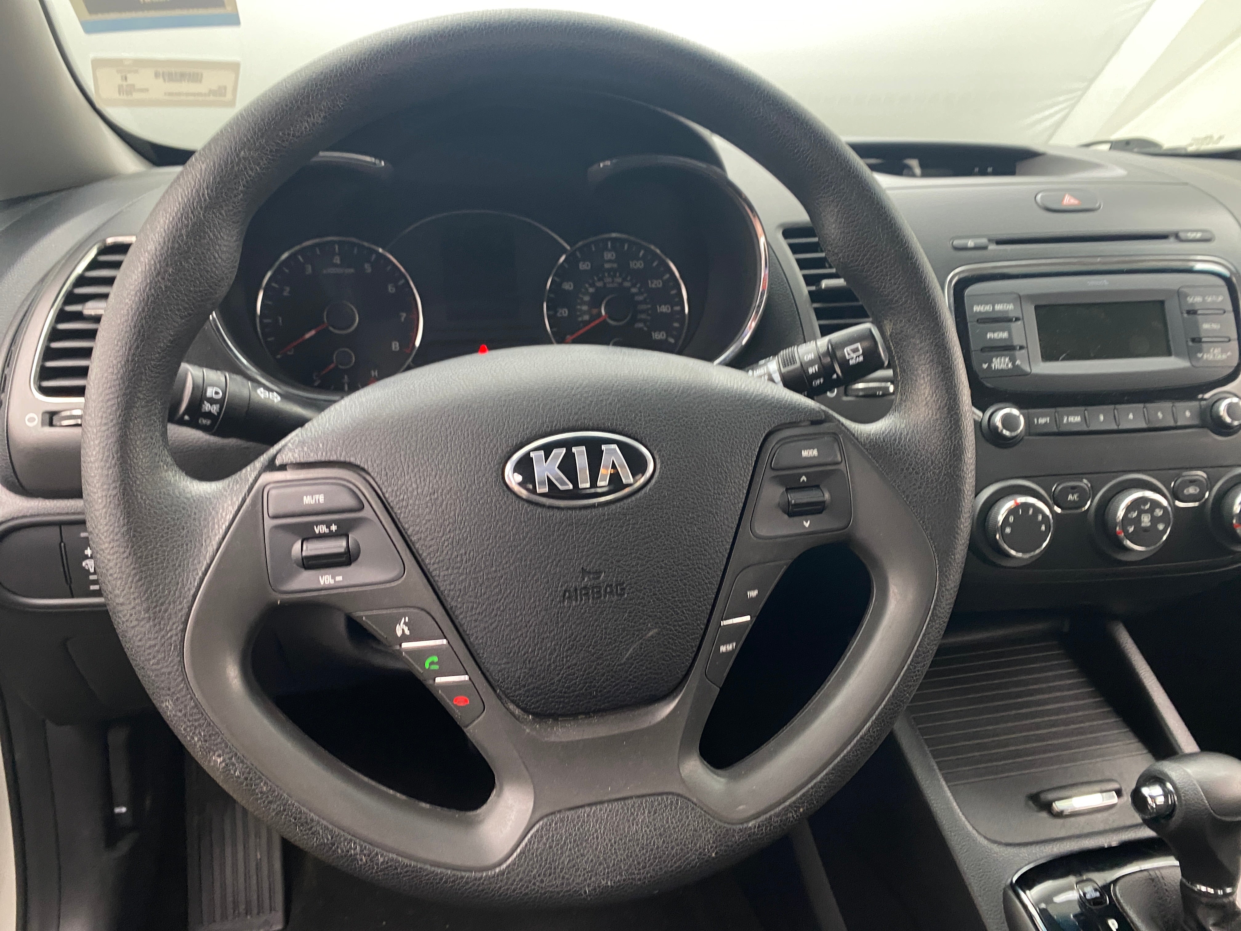 2017 Kia Forte LX 5