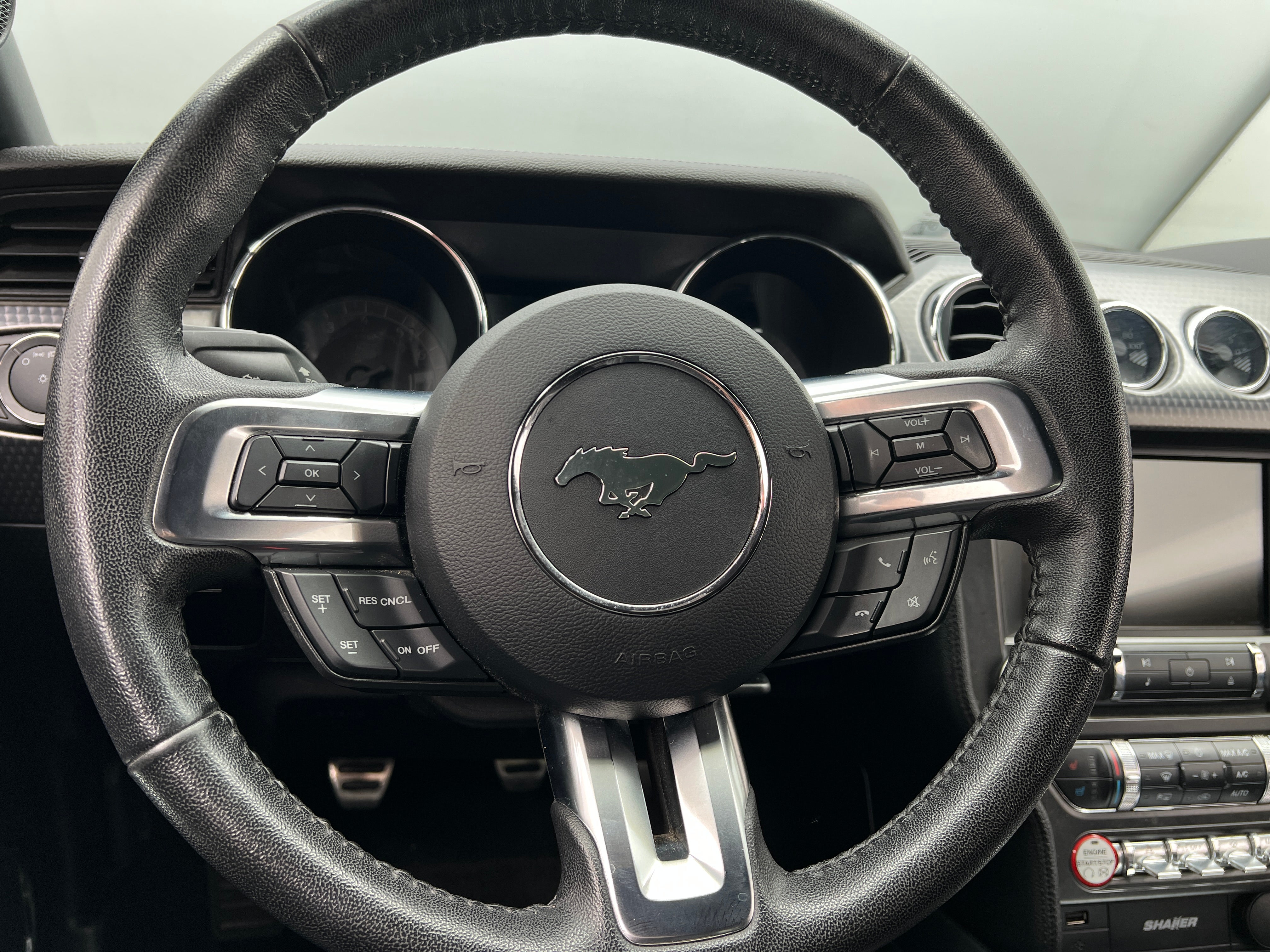 2017 Ford Mustang GT Premium 4