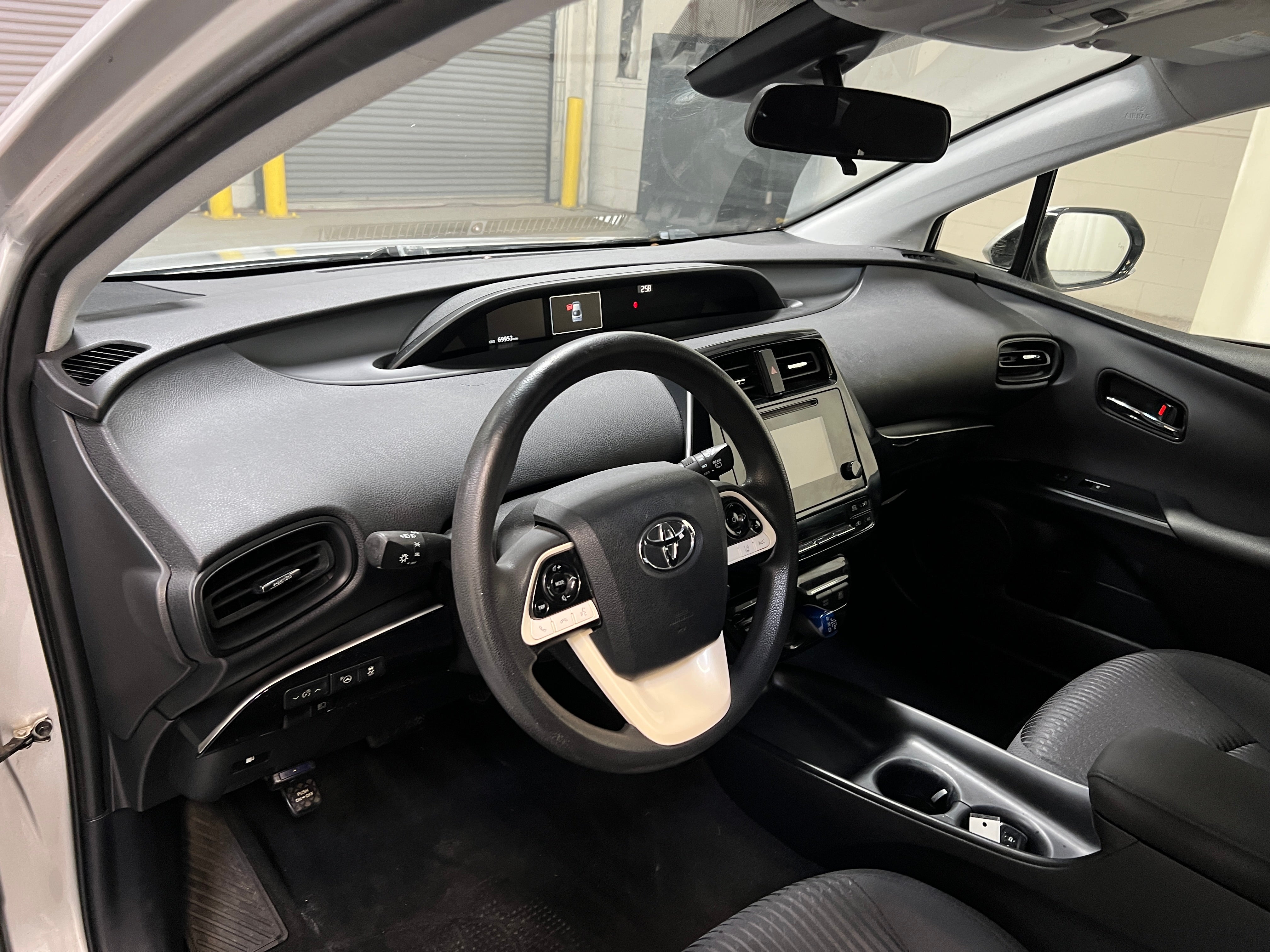 2018 Toyota Prius Two 3
