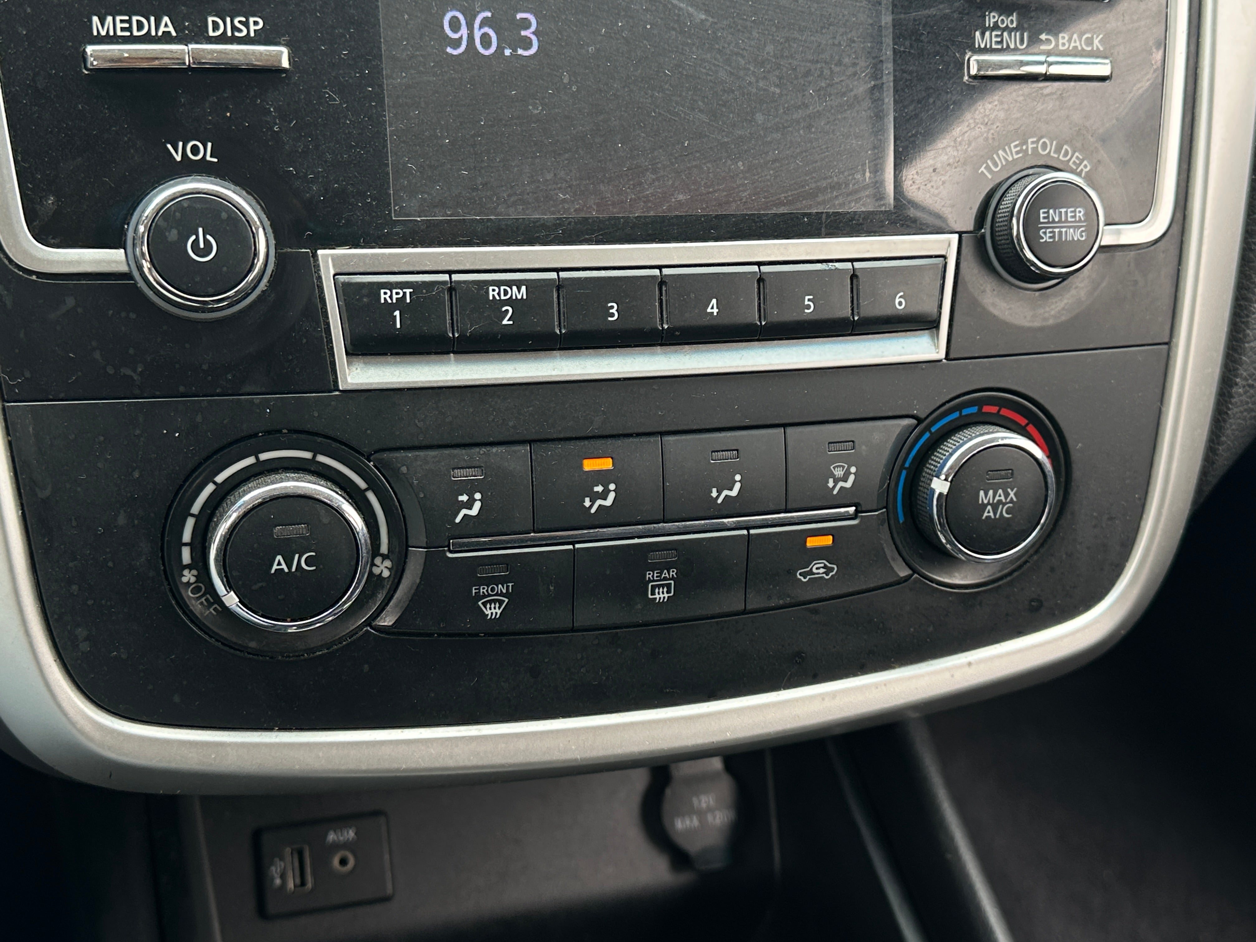 2017 Nissan Altima SR 4