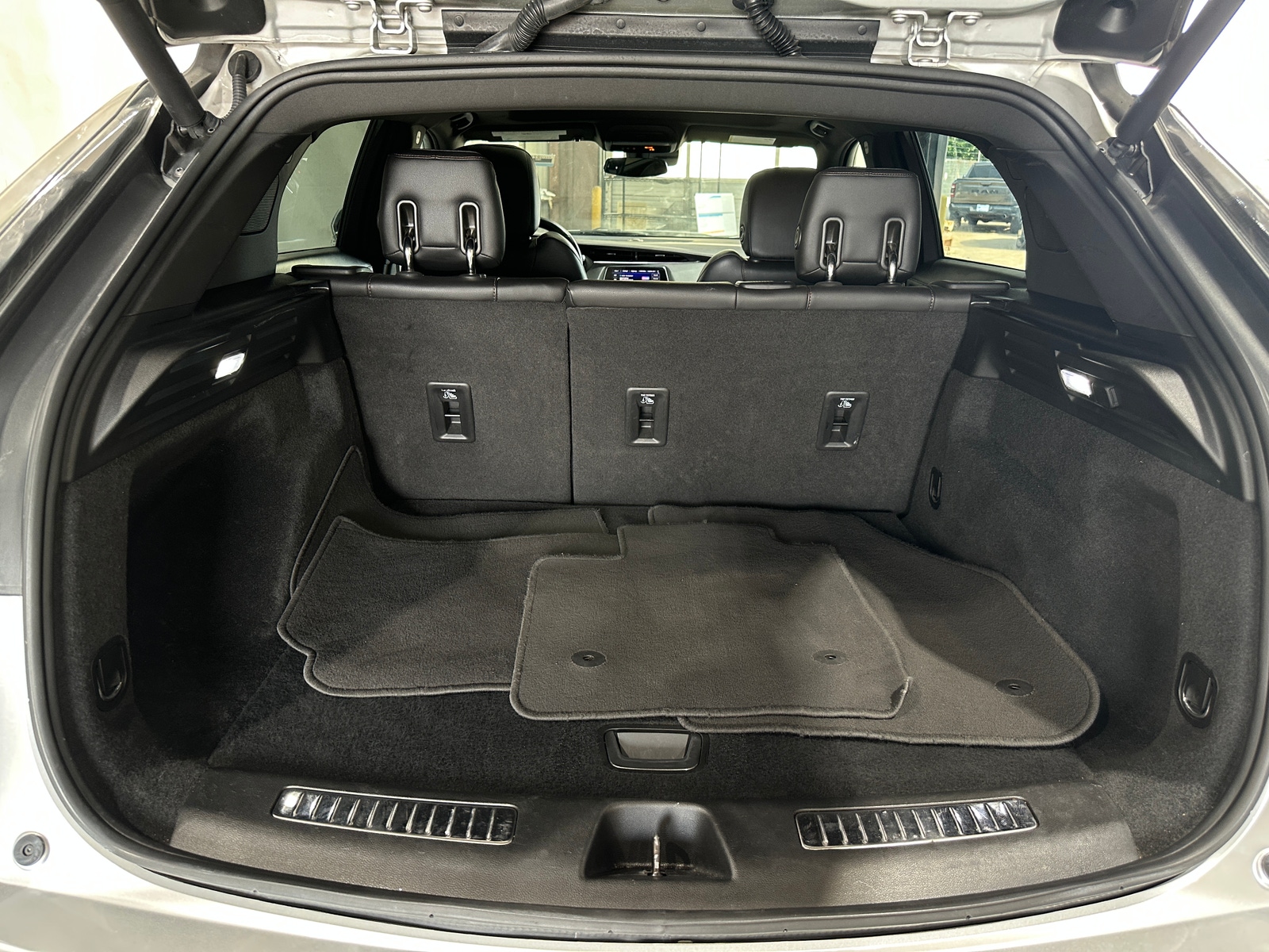 Thumbnail: 2021 Cadillac XT4 - 7