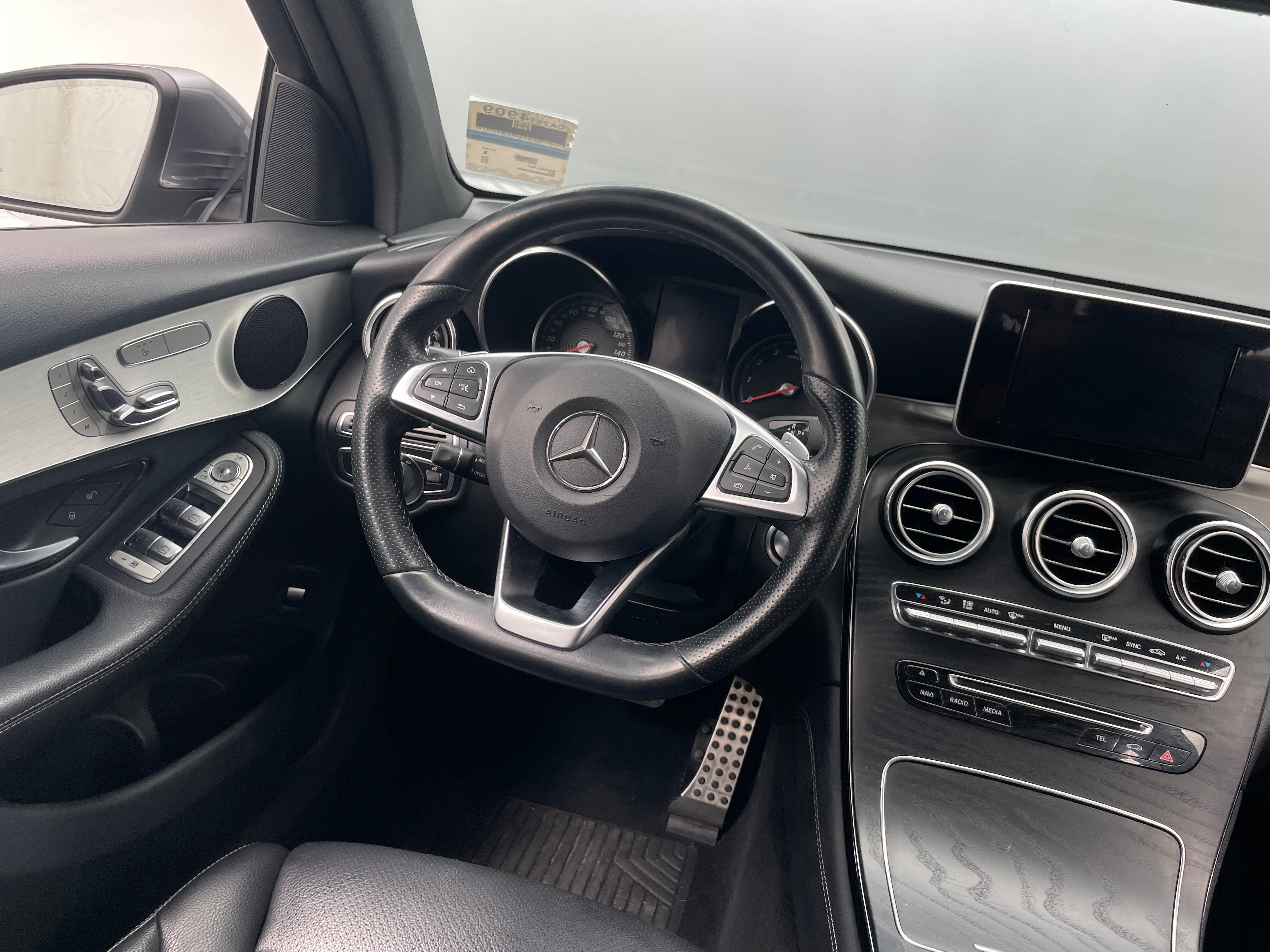 2019 Mercedes-Benz GLC 300 4