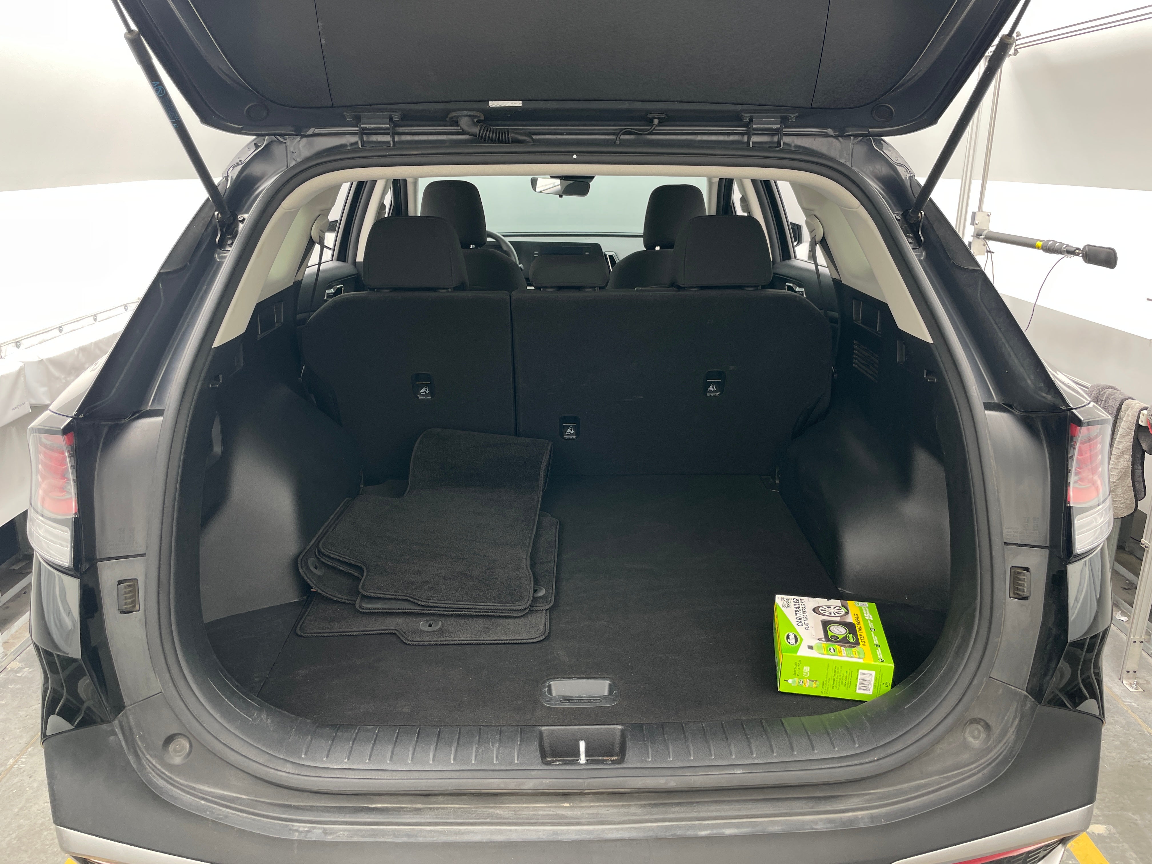 2024 Kia Sportage LX 7