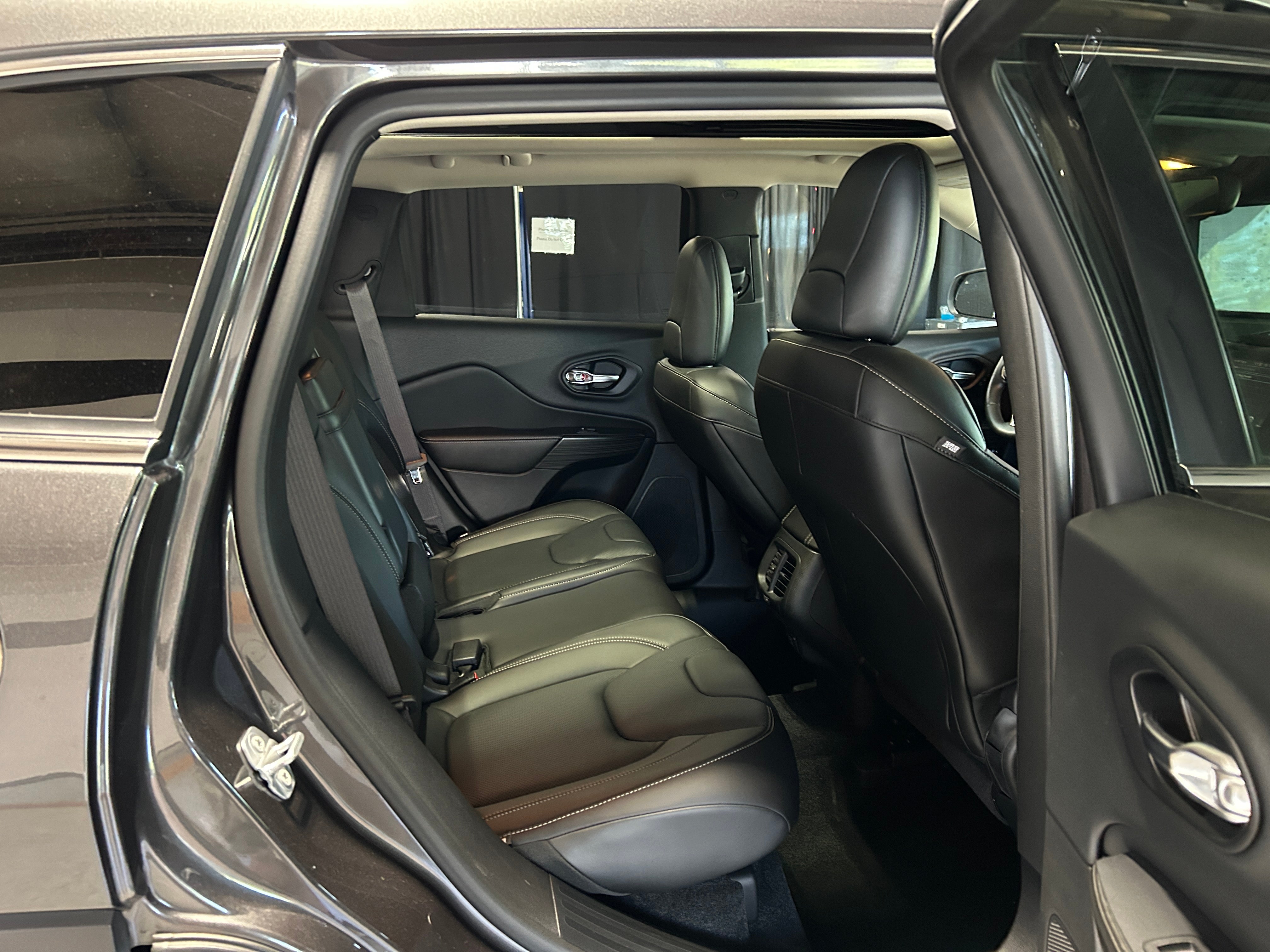 2015 Jeep Cherokee Limited Edition 5