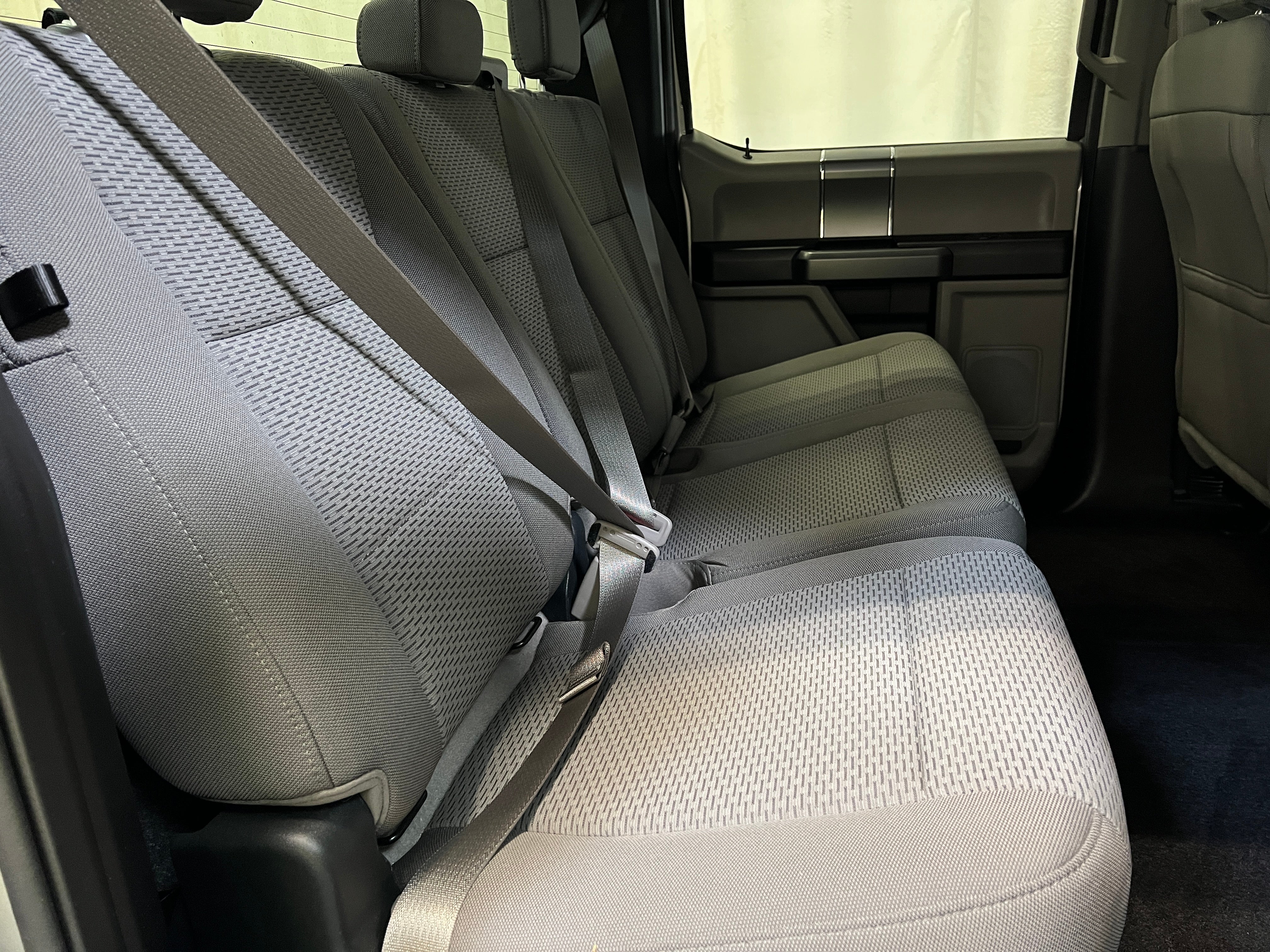 2017 Ford Econoline E-150 6