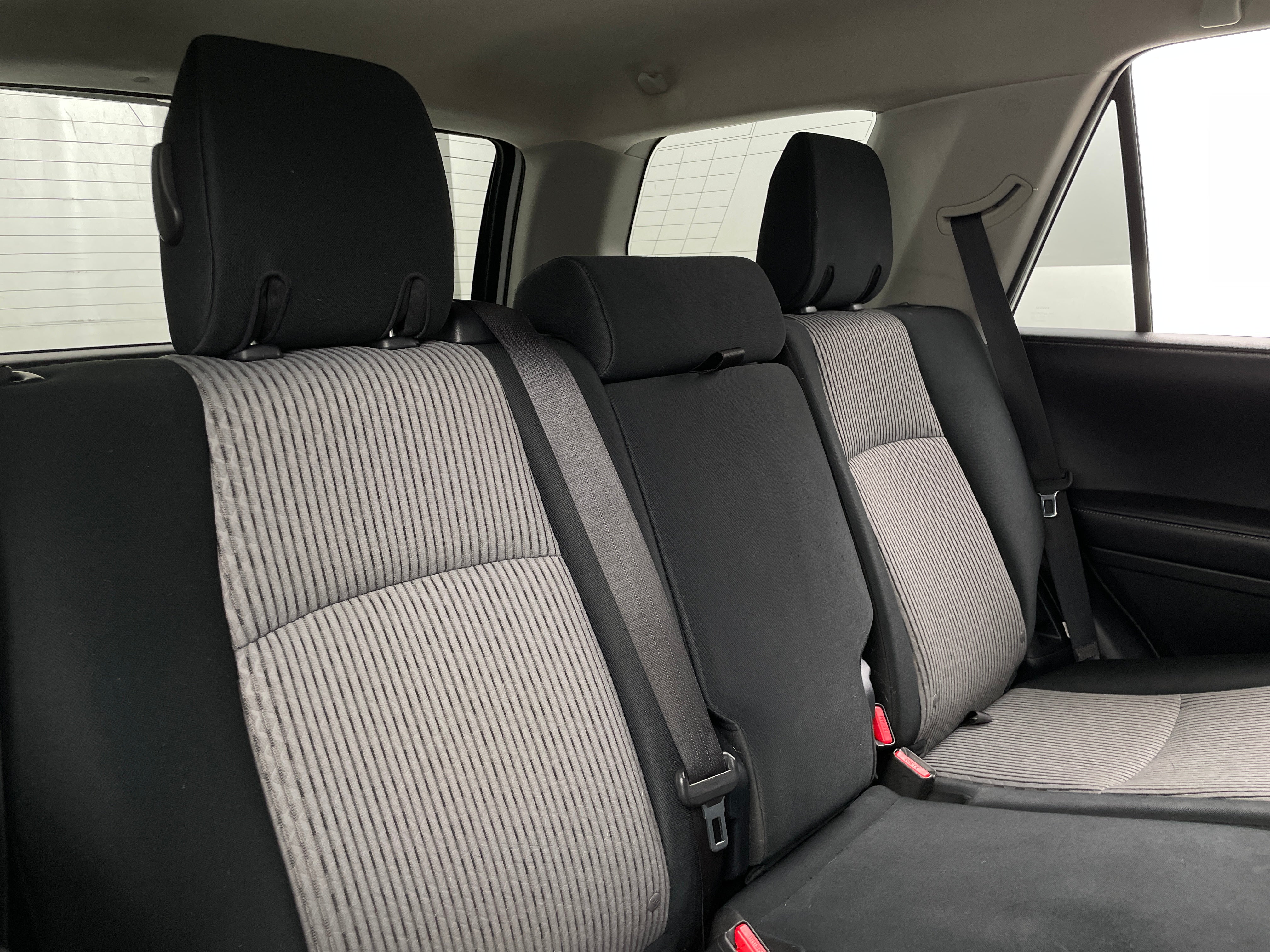 2017 Toyota 4Runner SR5 6