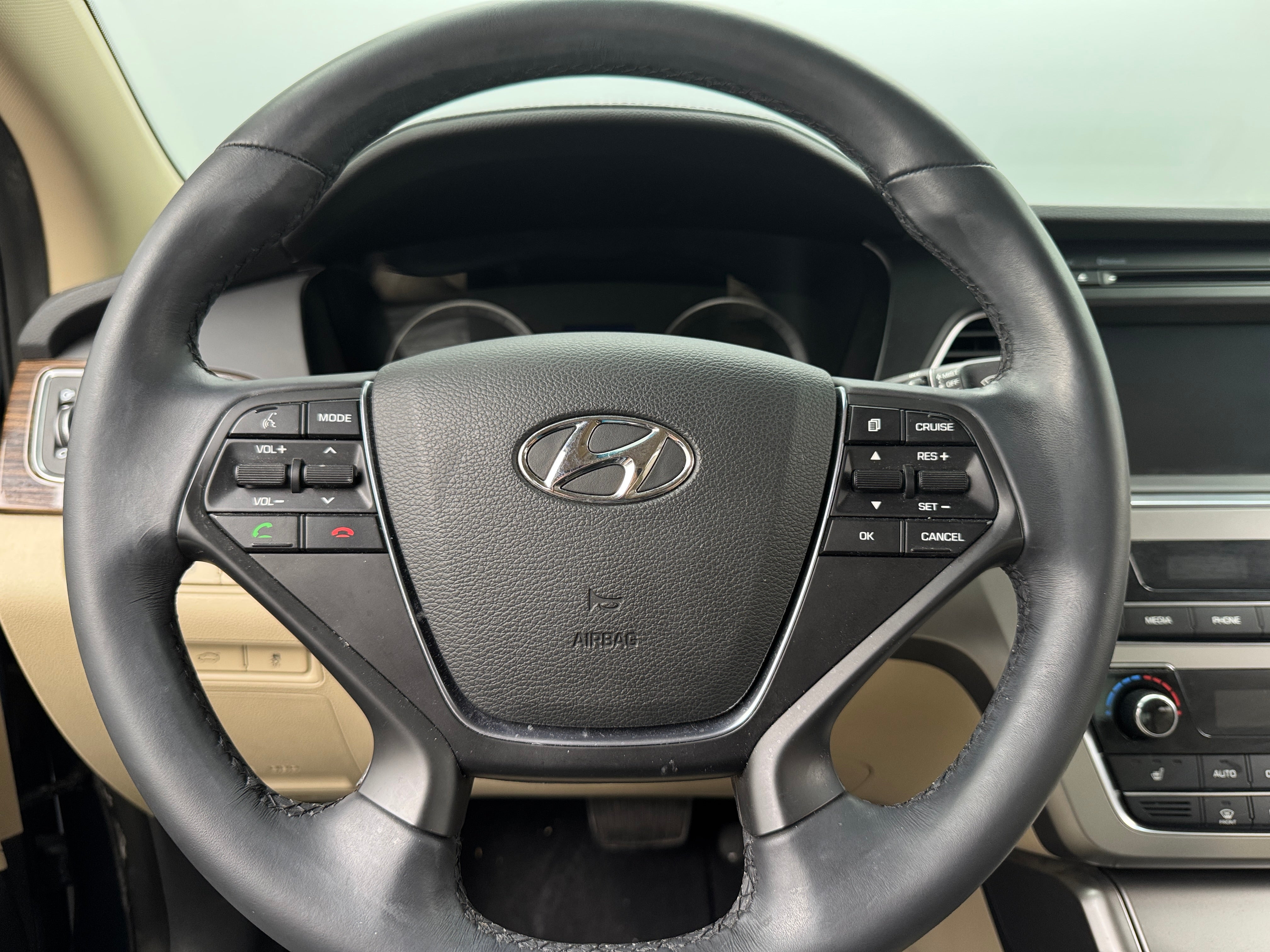 2017 Hyundai Sonata Limited 4