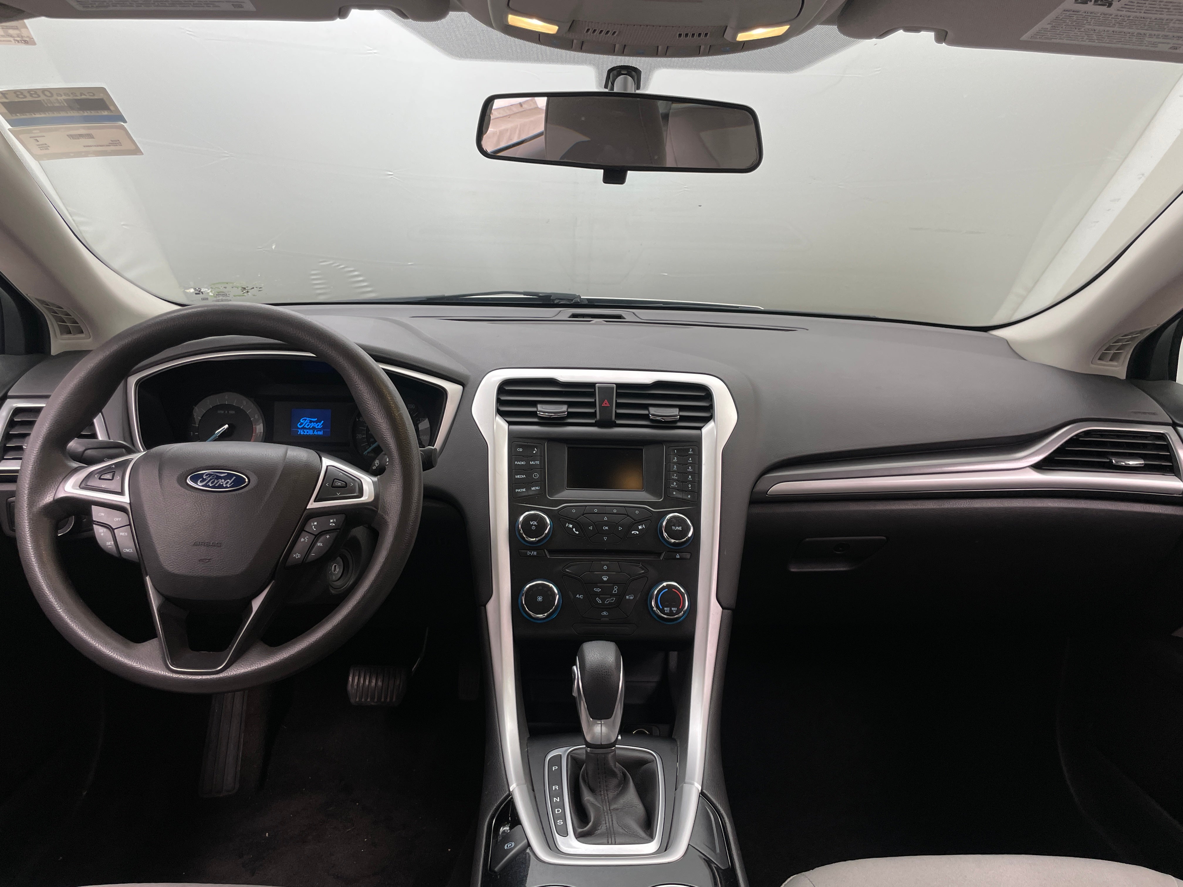 2014 Ford Fusion S 3
