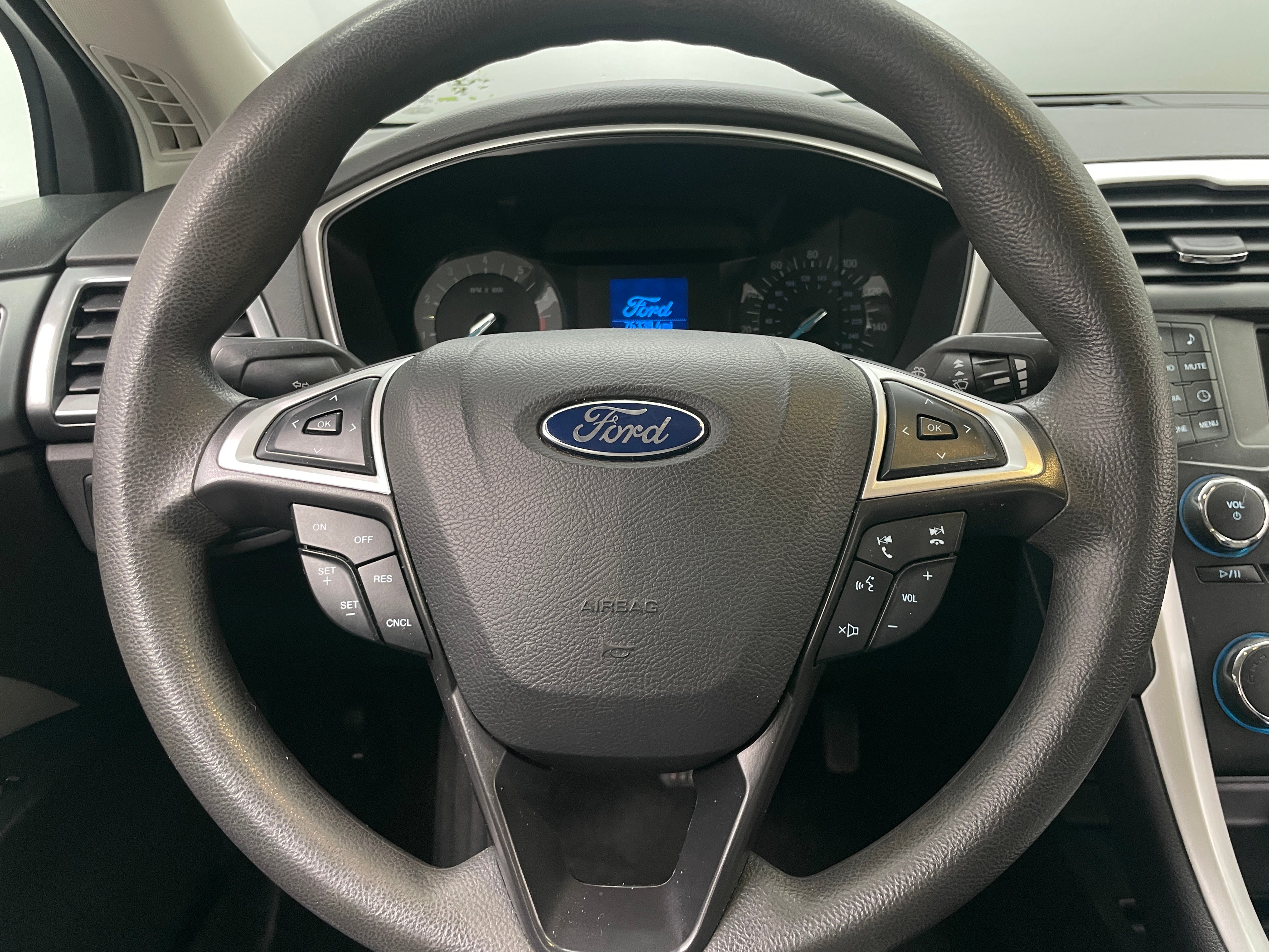 2014 Ford Fusion S 5