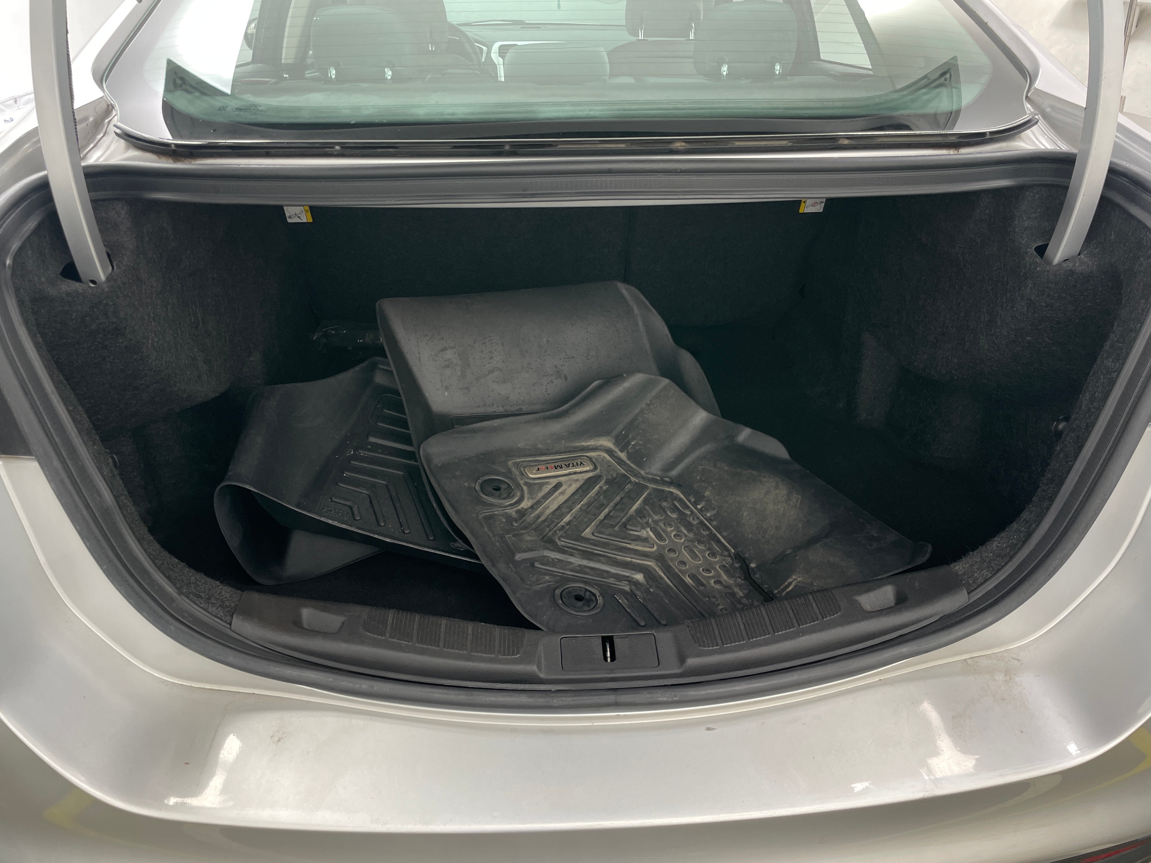 2014 Ford Fusion S 7