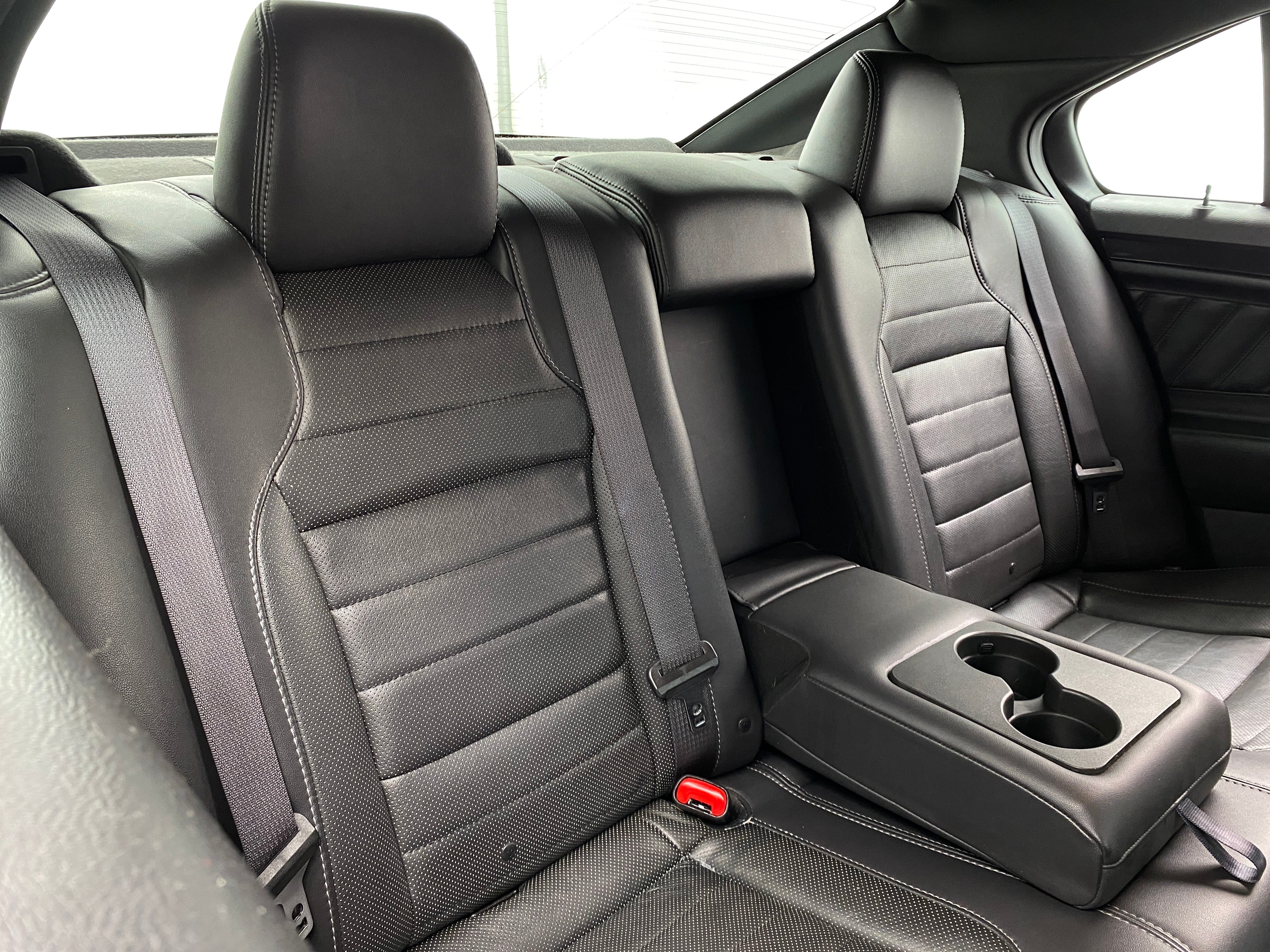 2015 Ford Taurus SHO 5