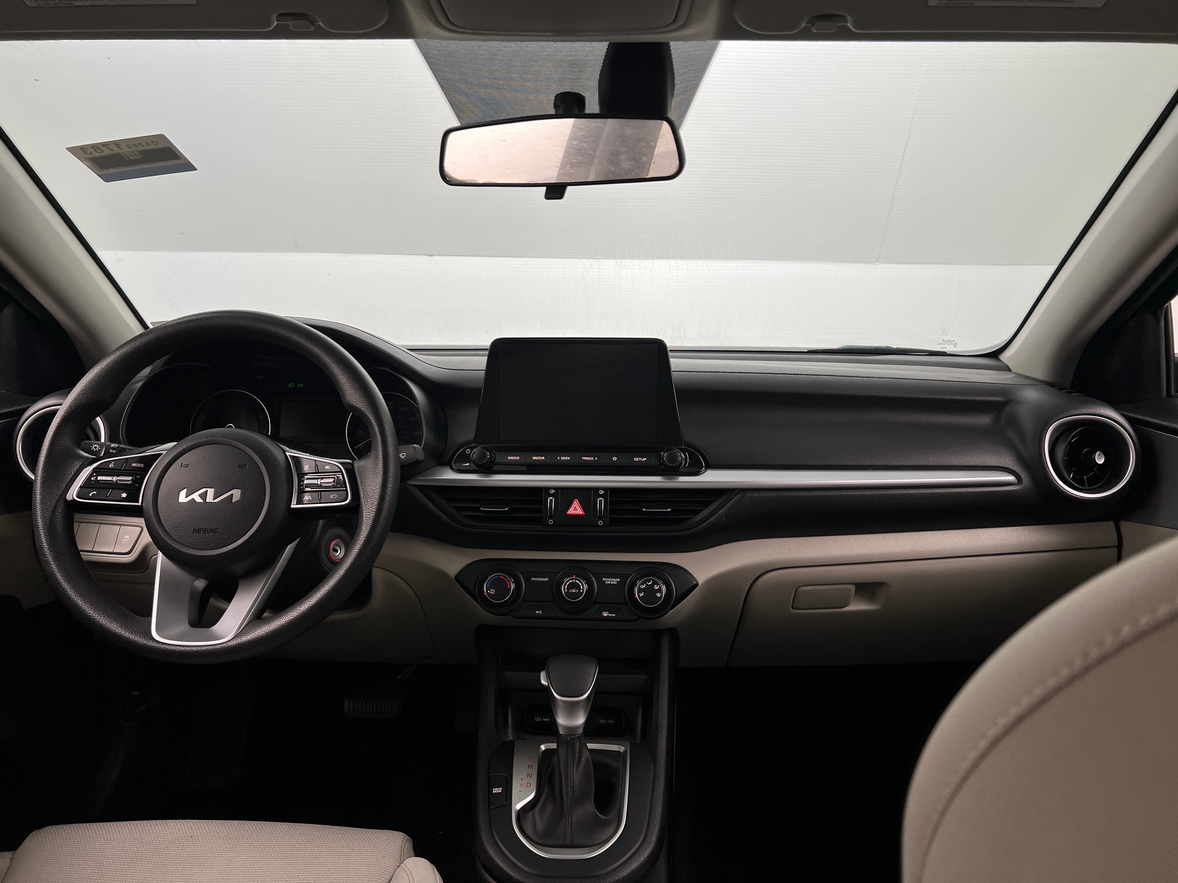 2023 Kia Forte LXS 3
