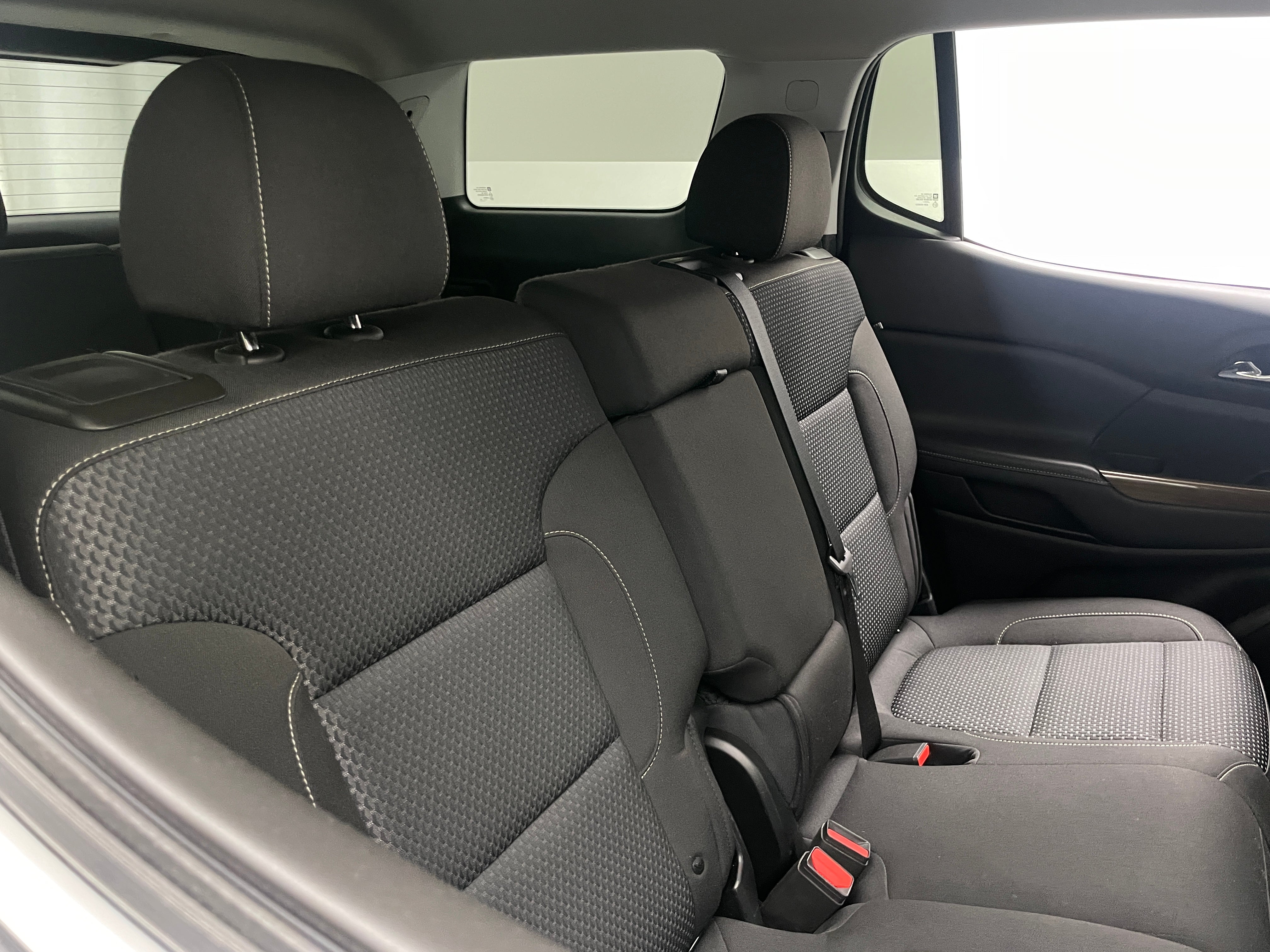2022 GMC Acadia SLE 6
