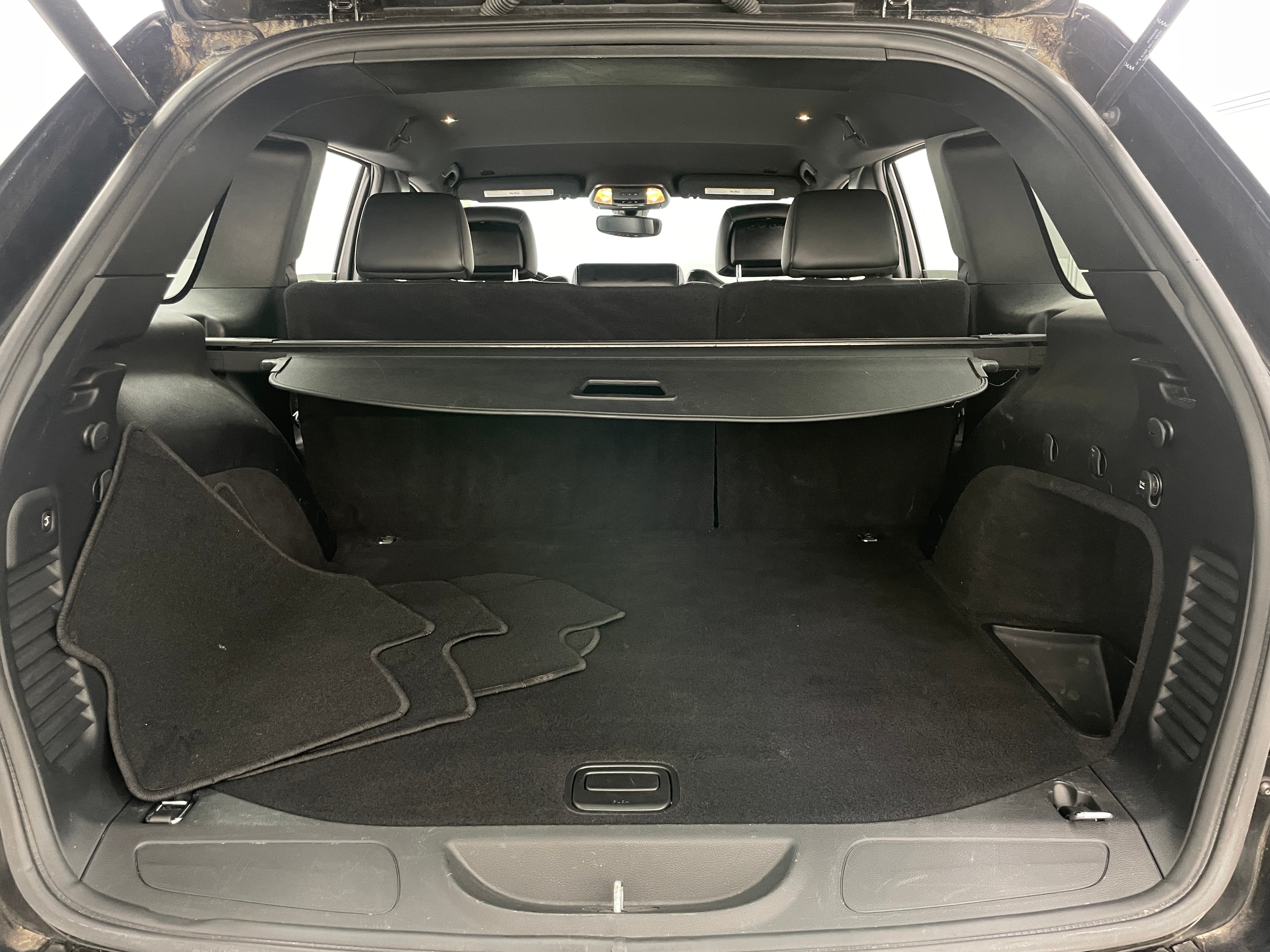 2020 Jeep Grand Cherokee Altitude 7