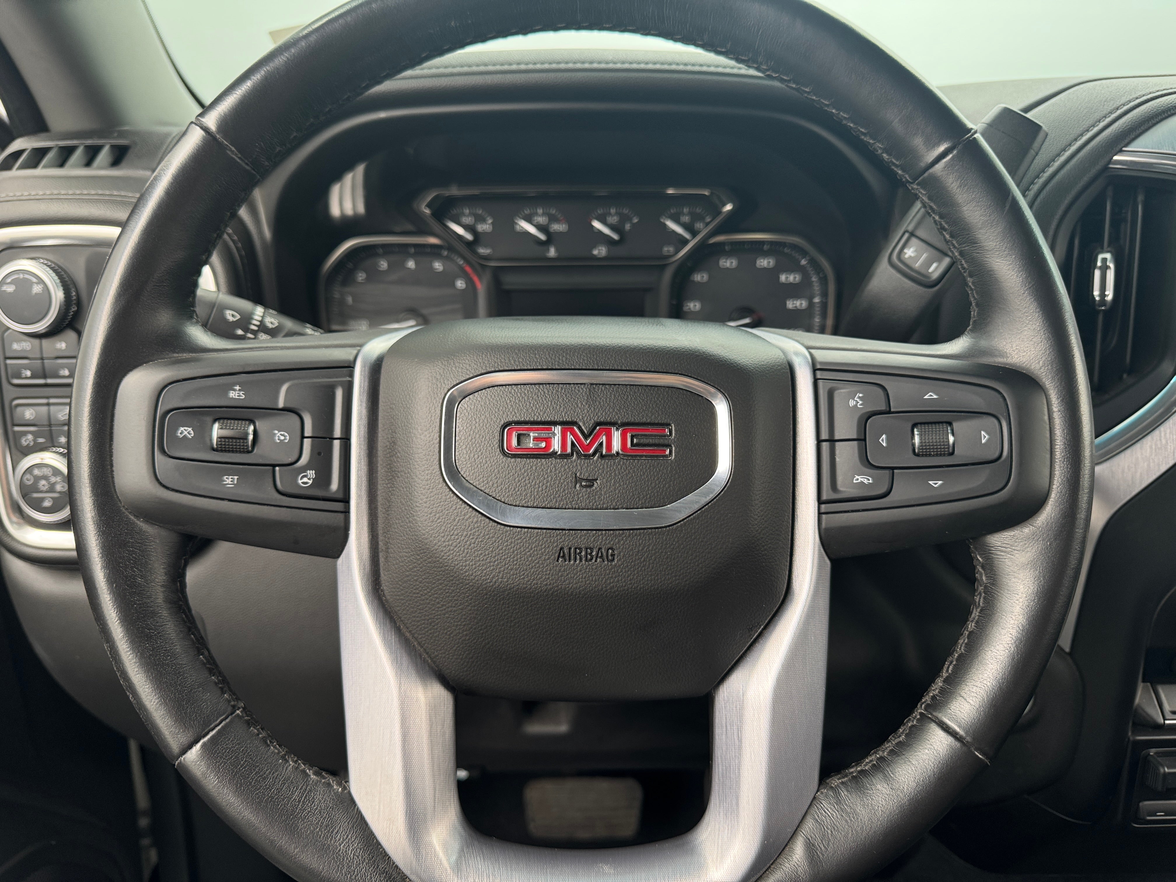 2019 GMC Sierra 1500 SLT 4