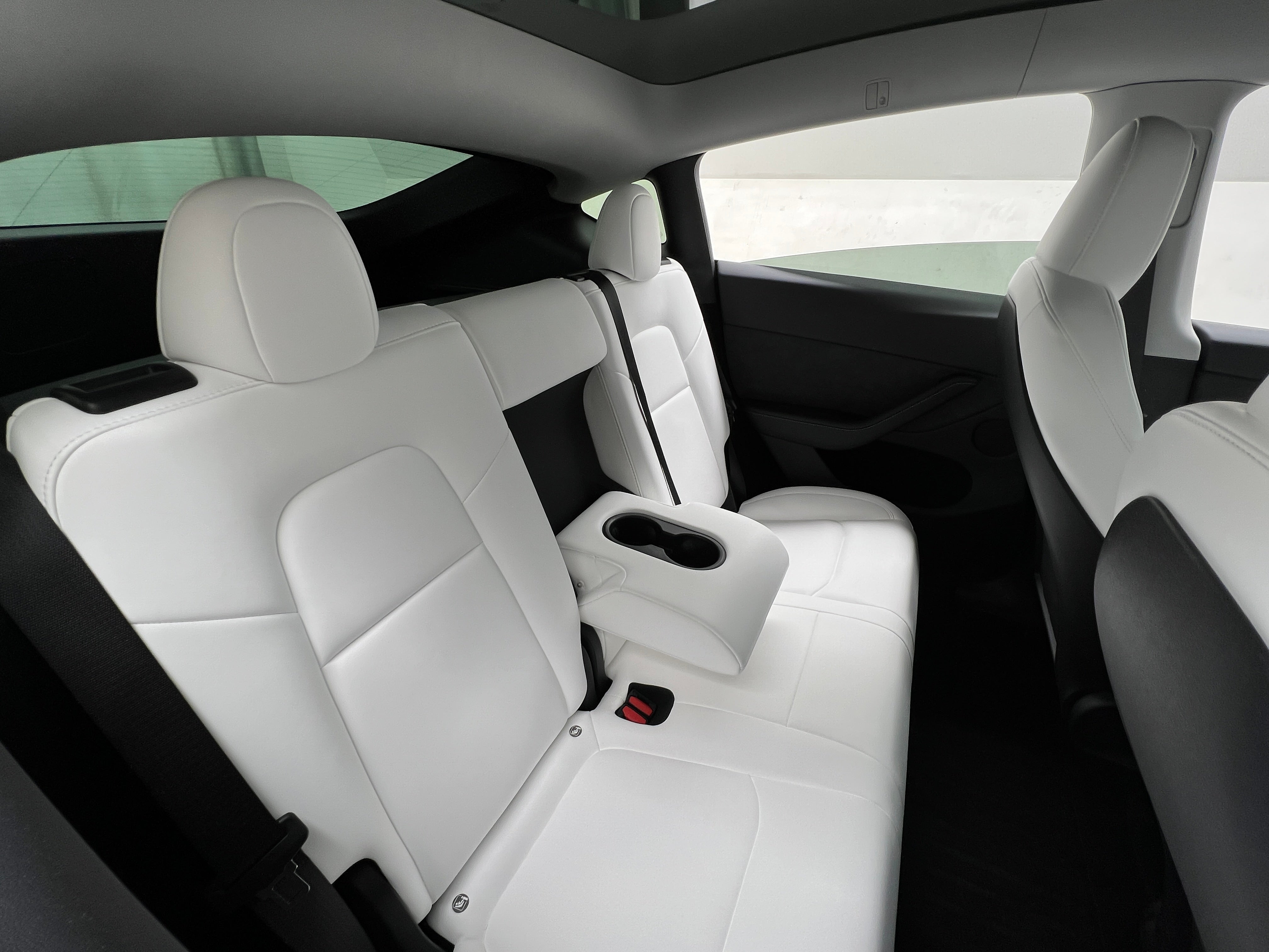 2024 Tesla Model Y Long Range 5