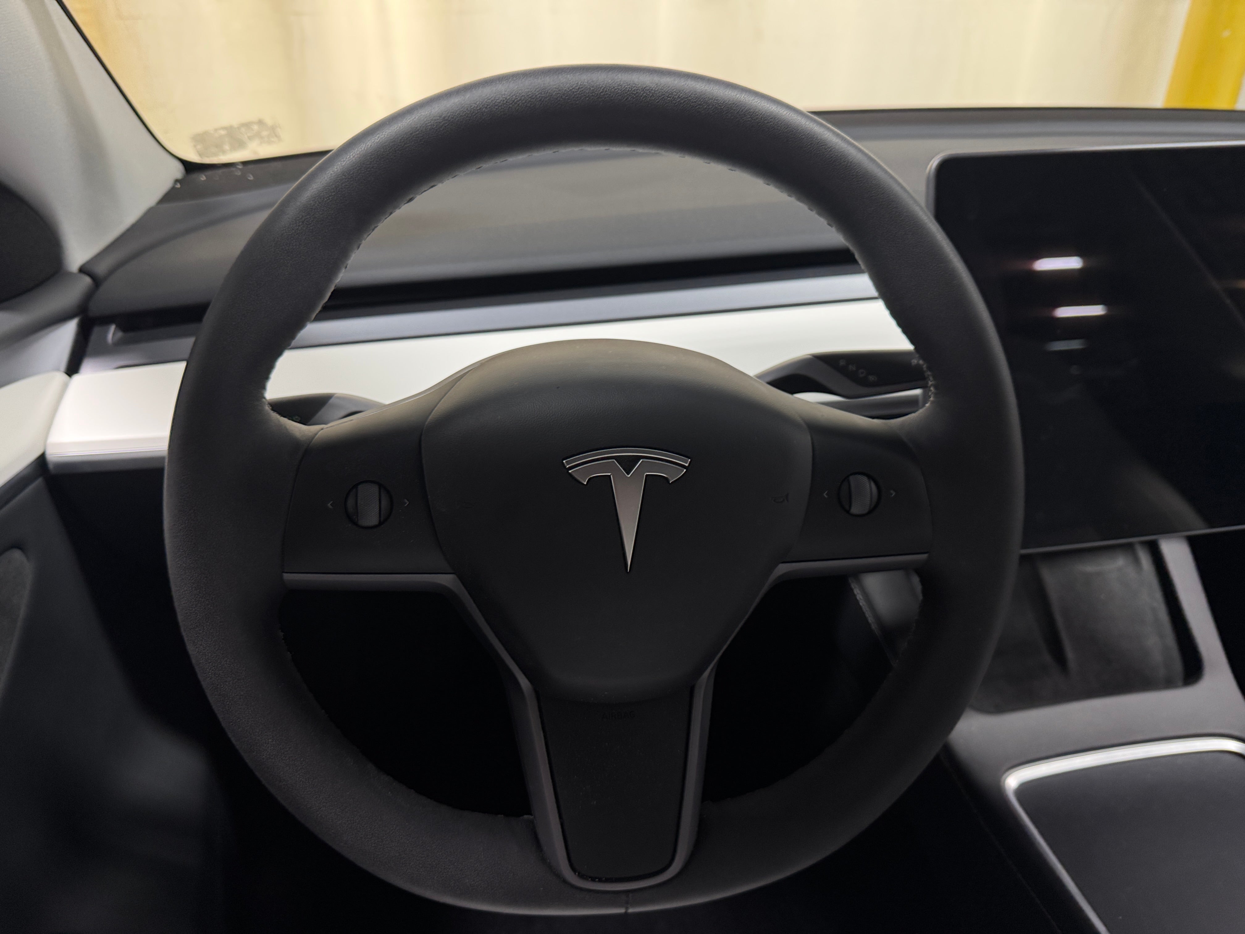 2024 Tesla Model Y Long Range 4