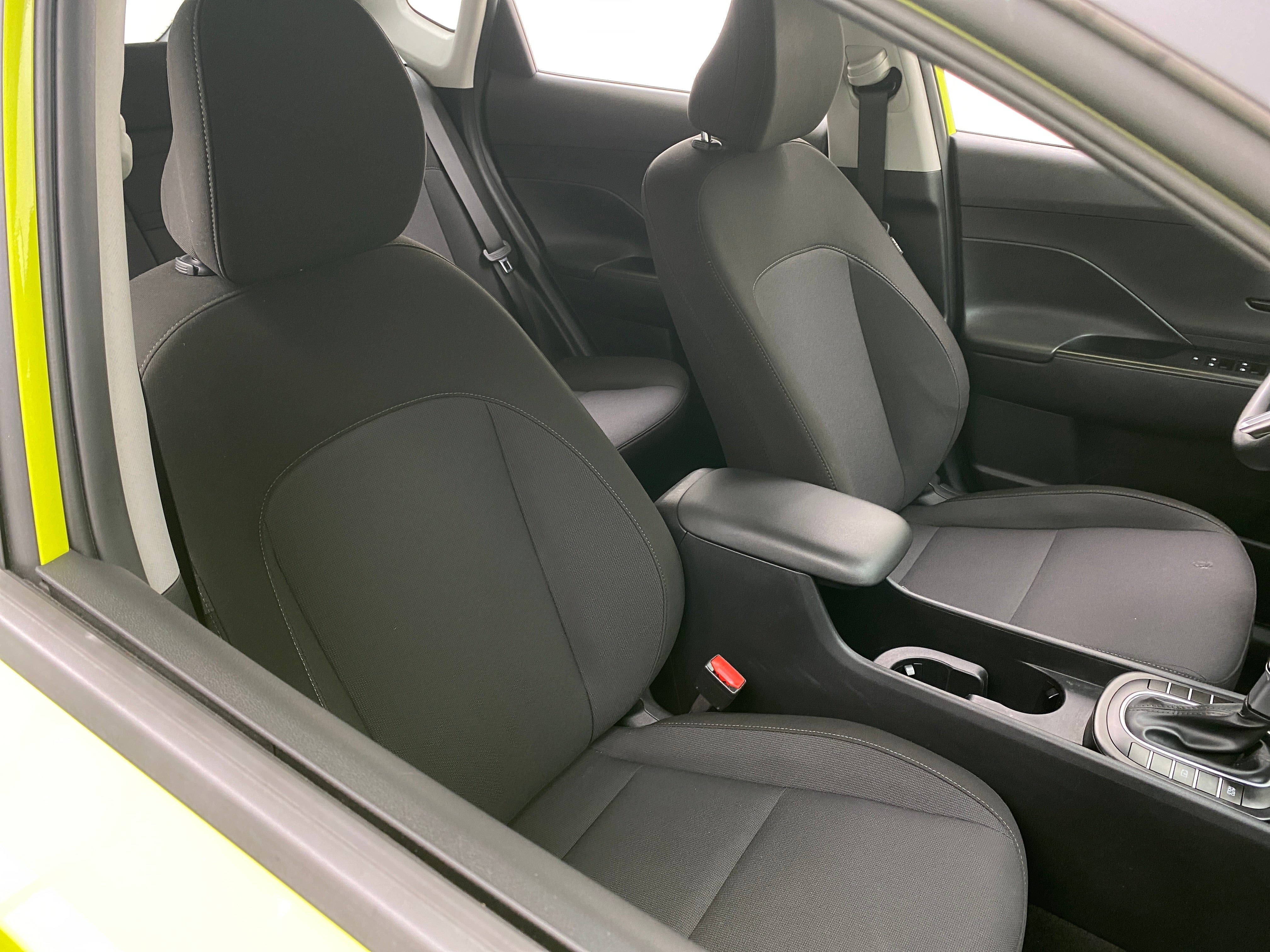 2024 Hyundai Kona SE 2