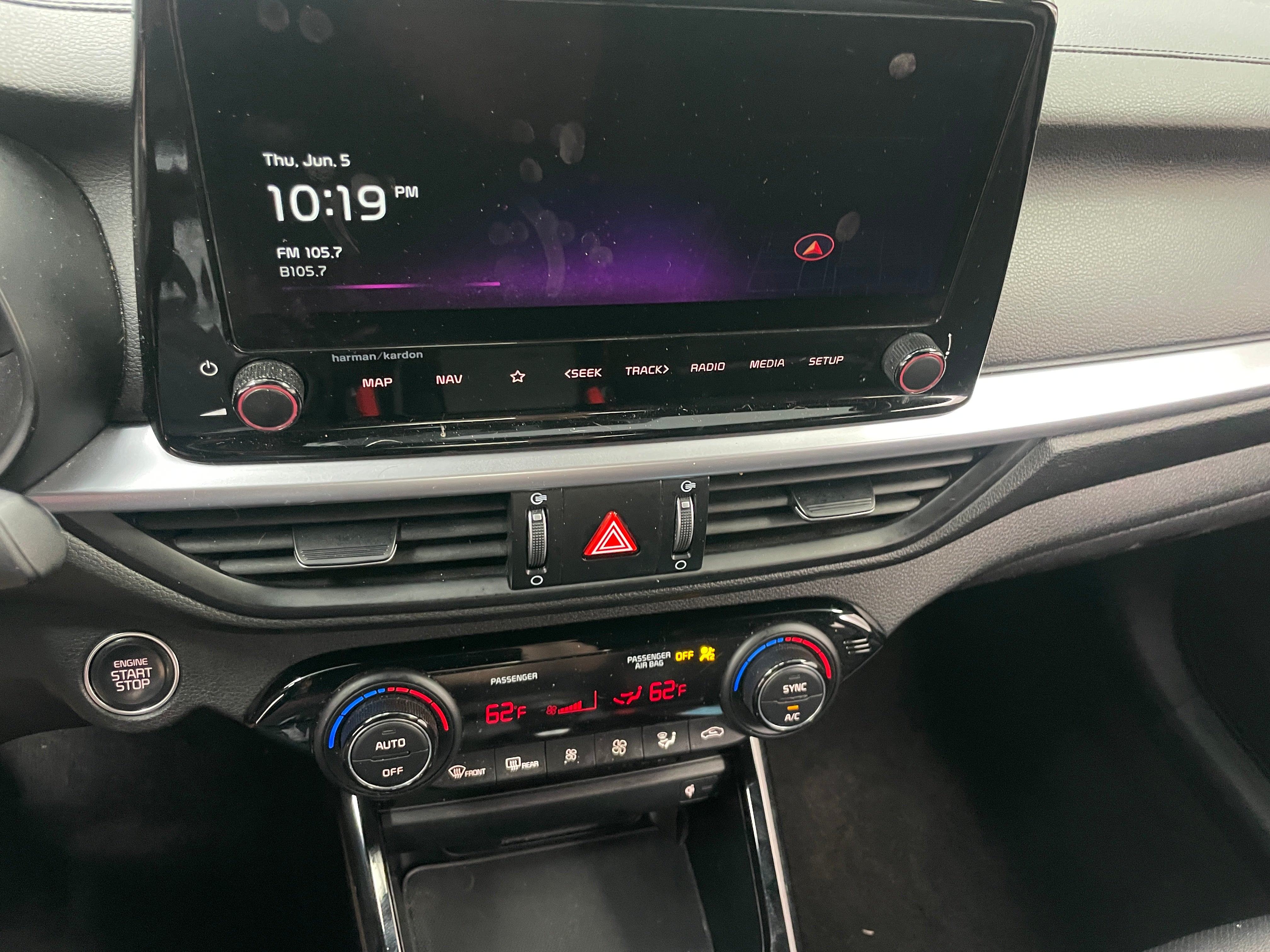 2023 Kia Forte GT 3