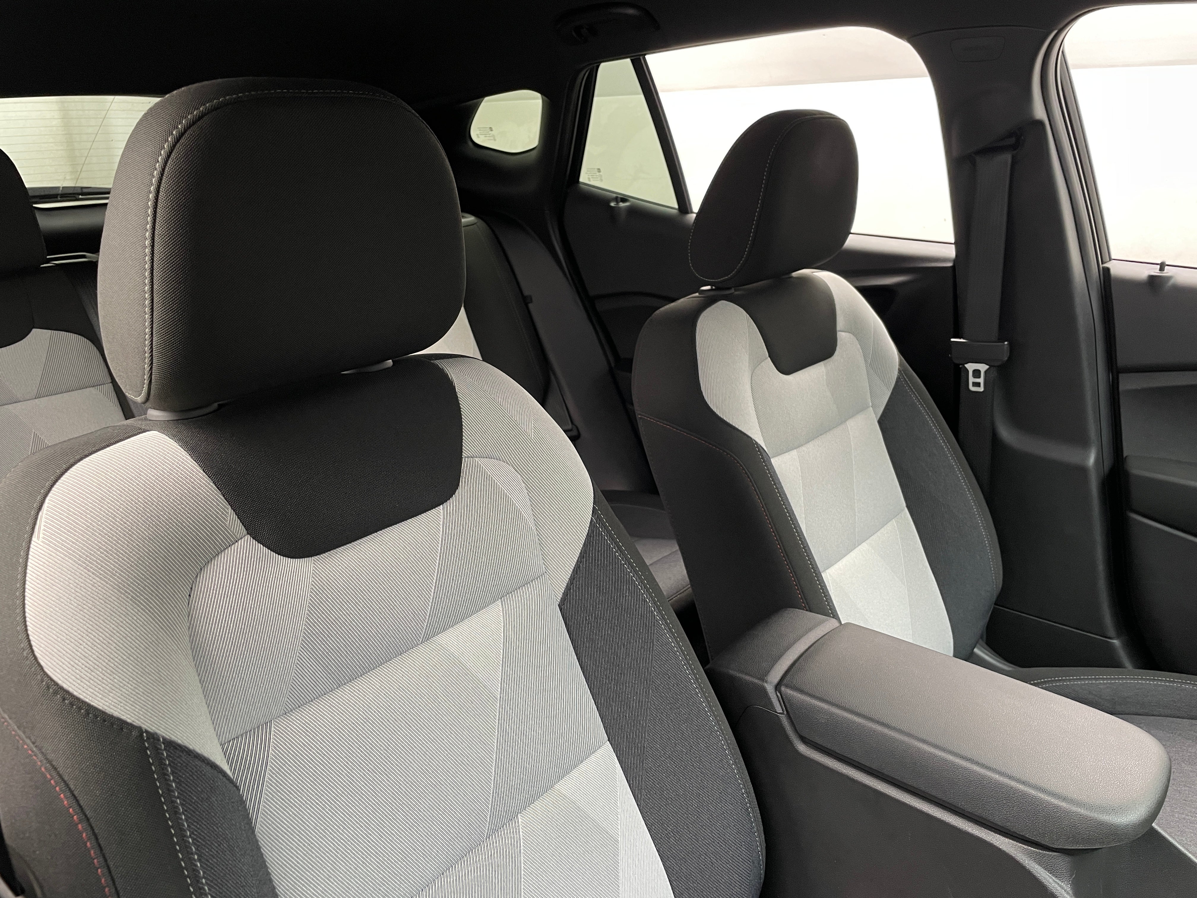 2024 Chevrolet Trax RS 2