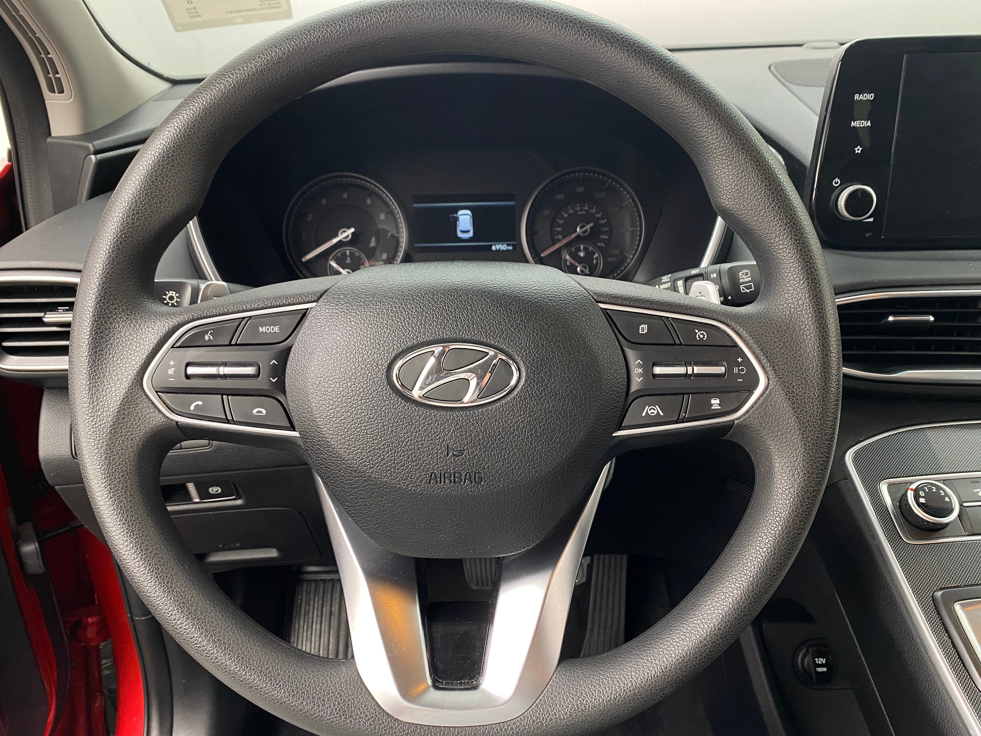 2022 Hyundai Santa Fe SE 5