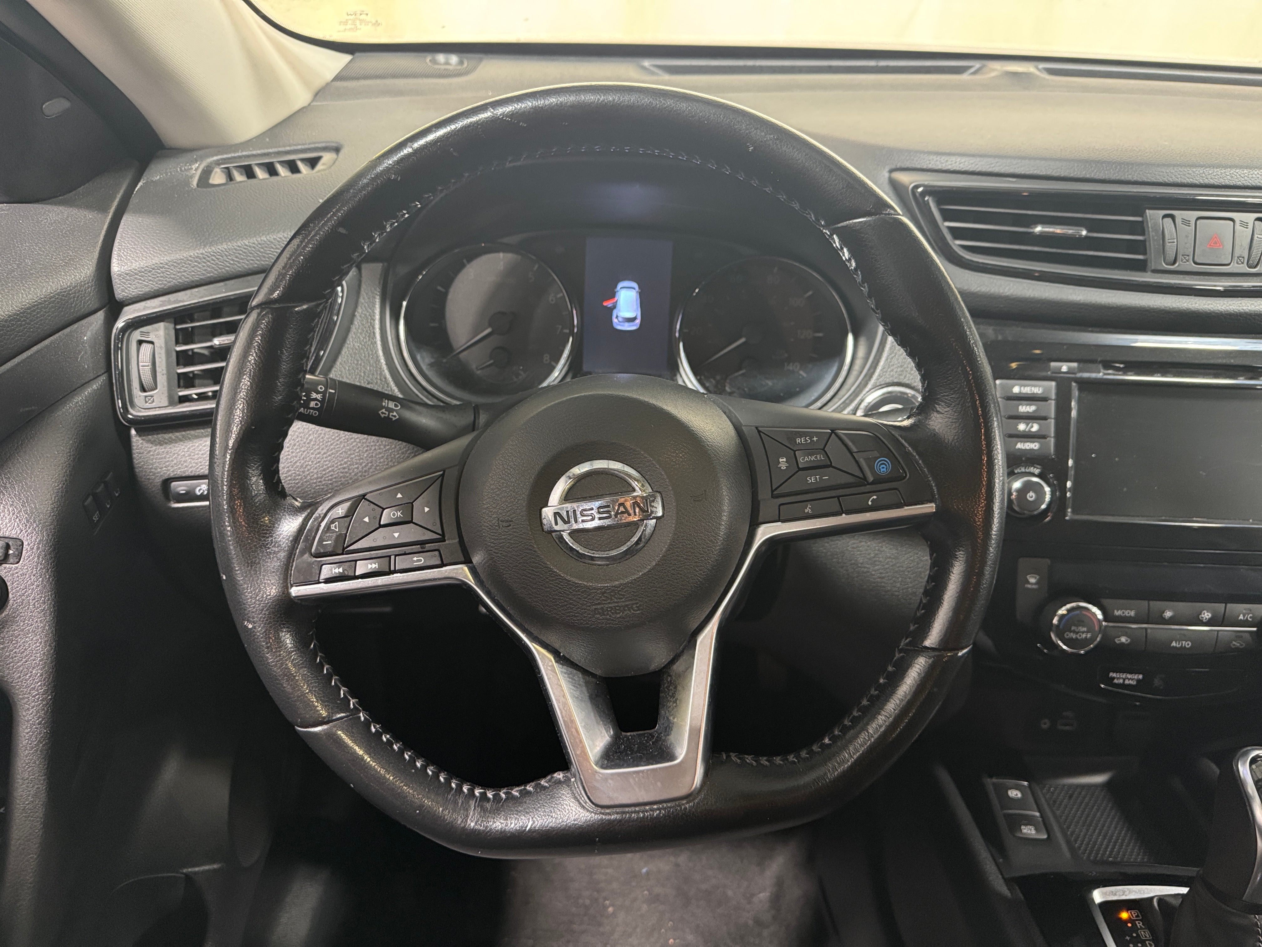 2020 Nissan Rogue SV 5