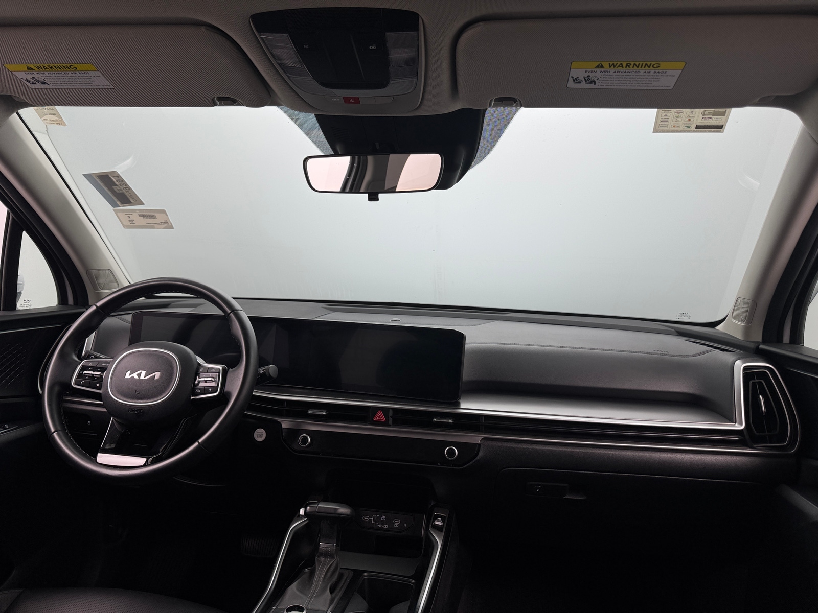 Thumbnail: 2024 Kia Sorento - 3