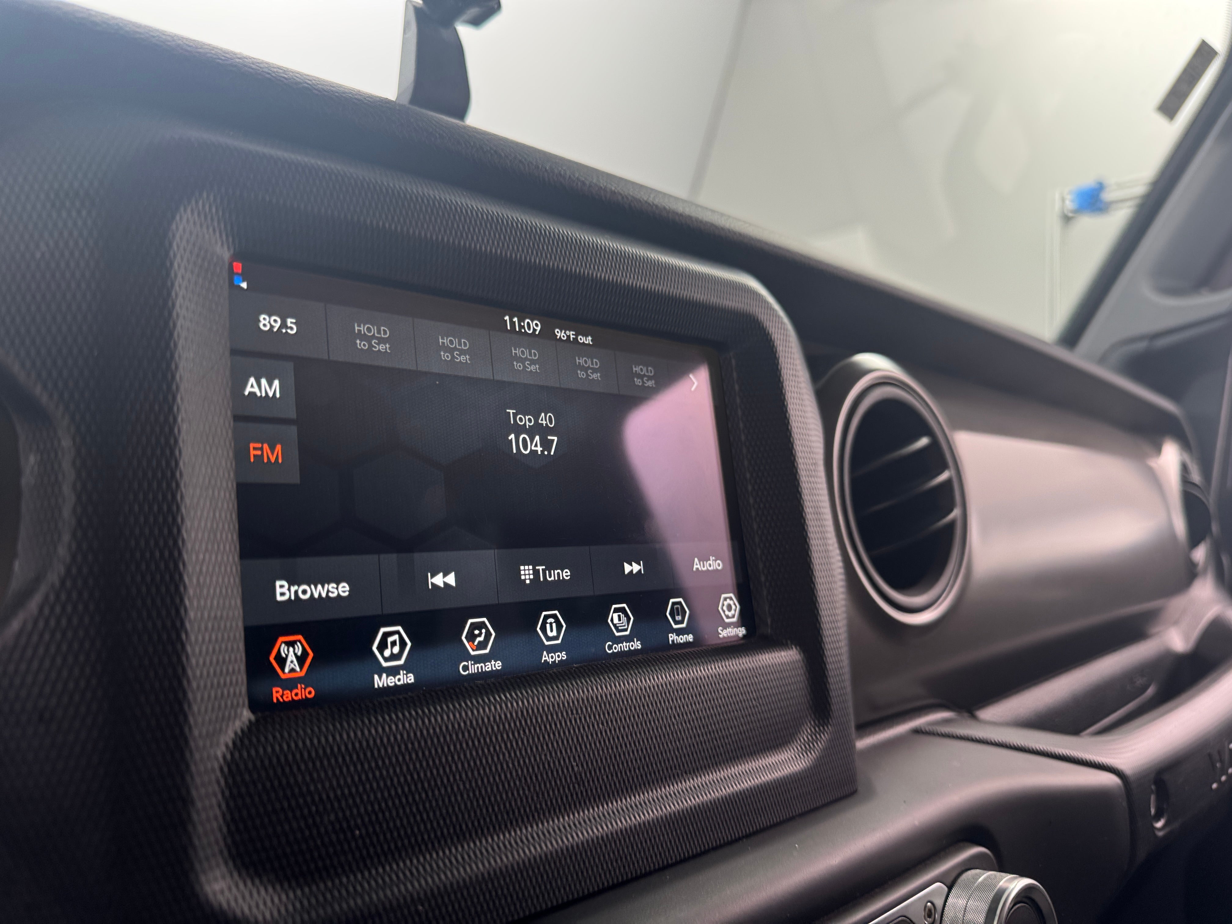 2023 Jeep Wrangler Sport S 4