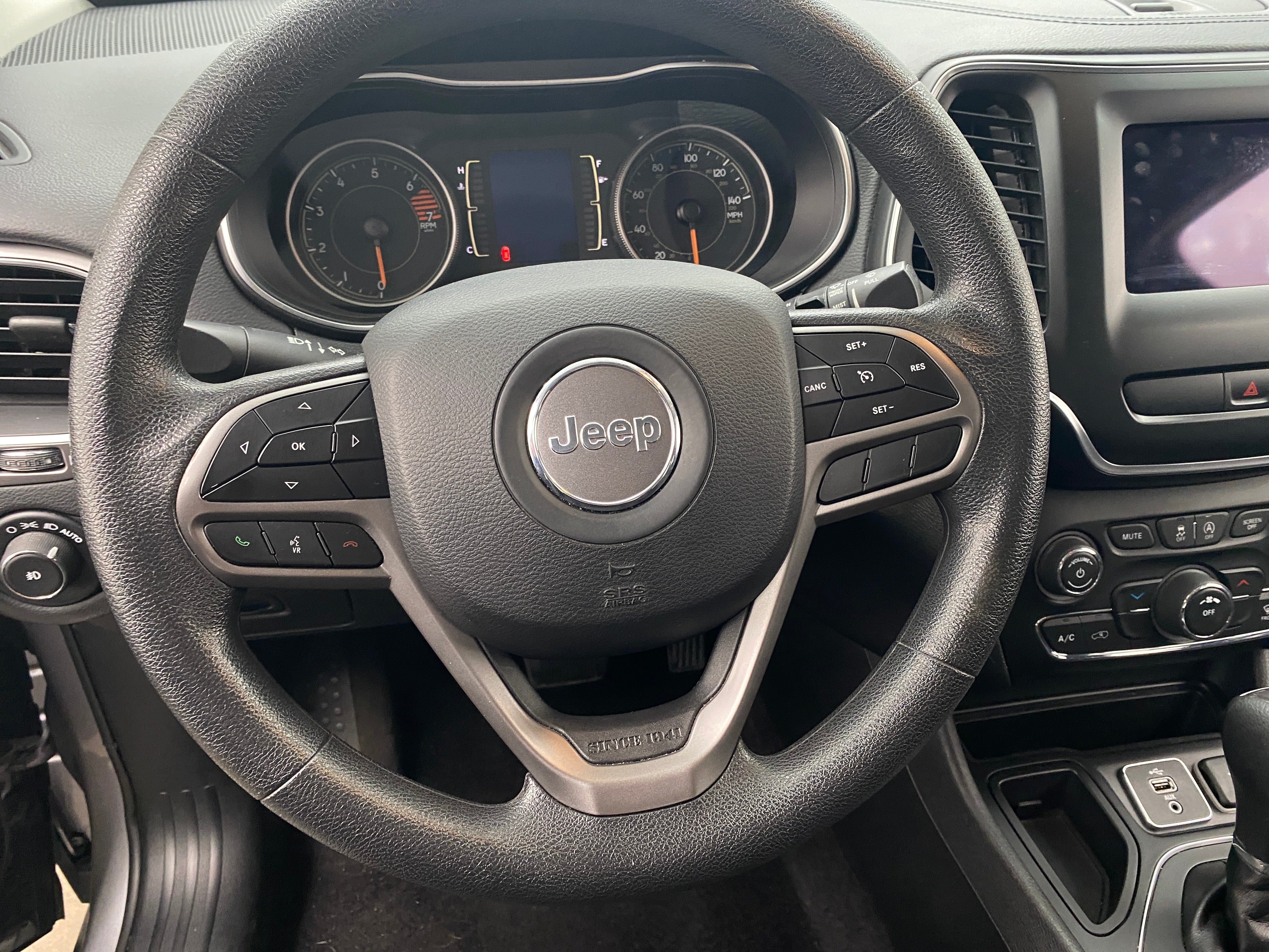 2019 Jeep Cherokee Latitude 5