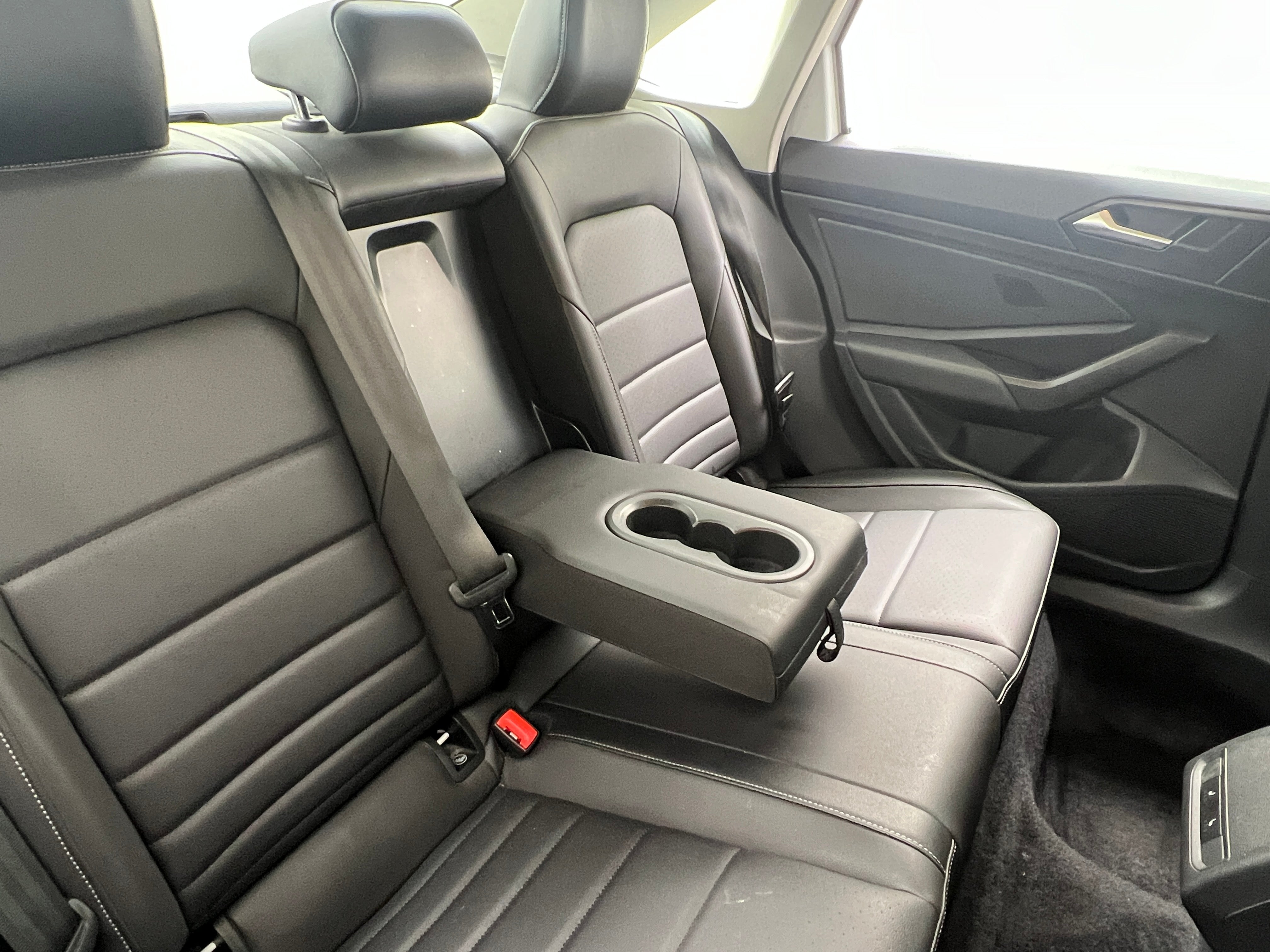 2021 Volkswagen Jetta SE 5