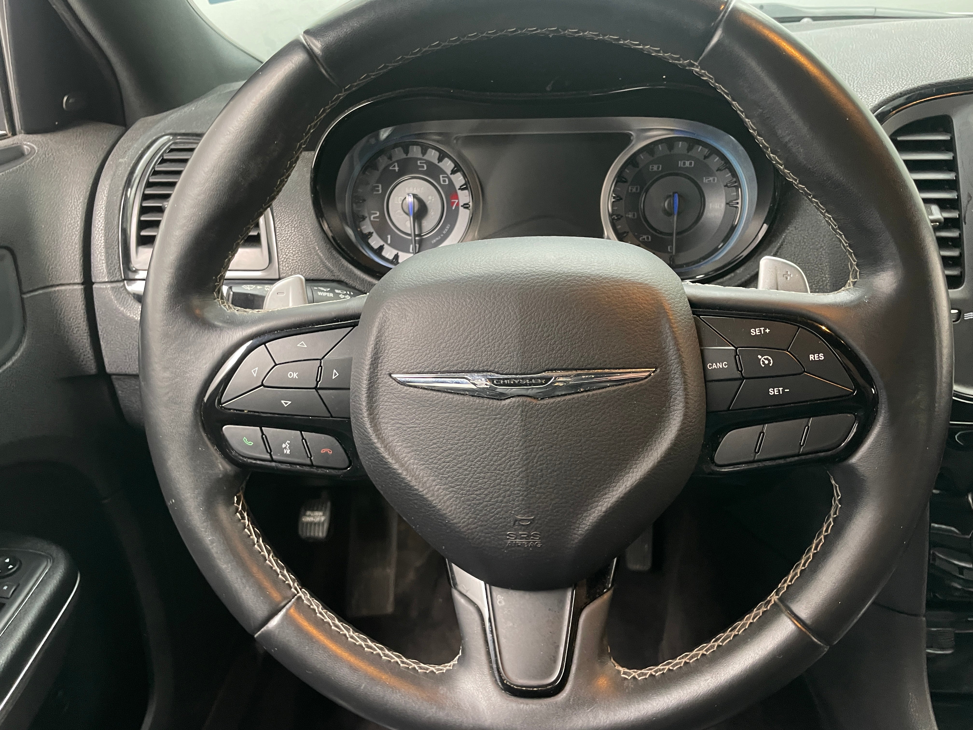 2018 Chrysler 300 S 4