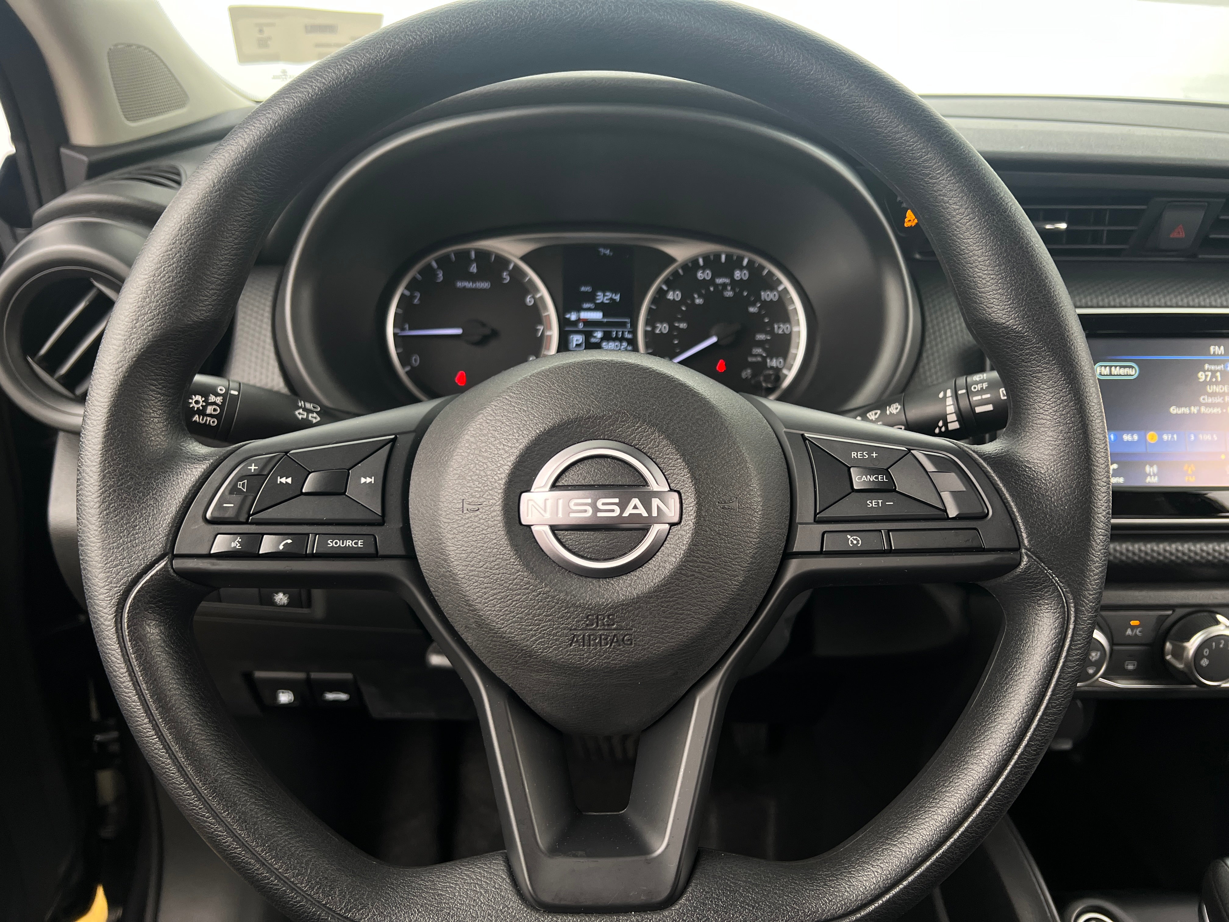2023 Nissan Kicks S 5