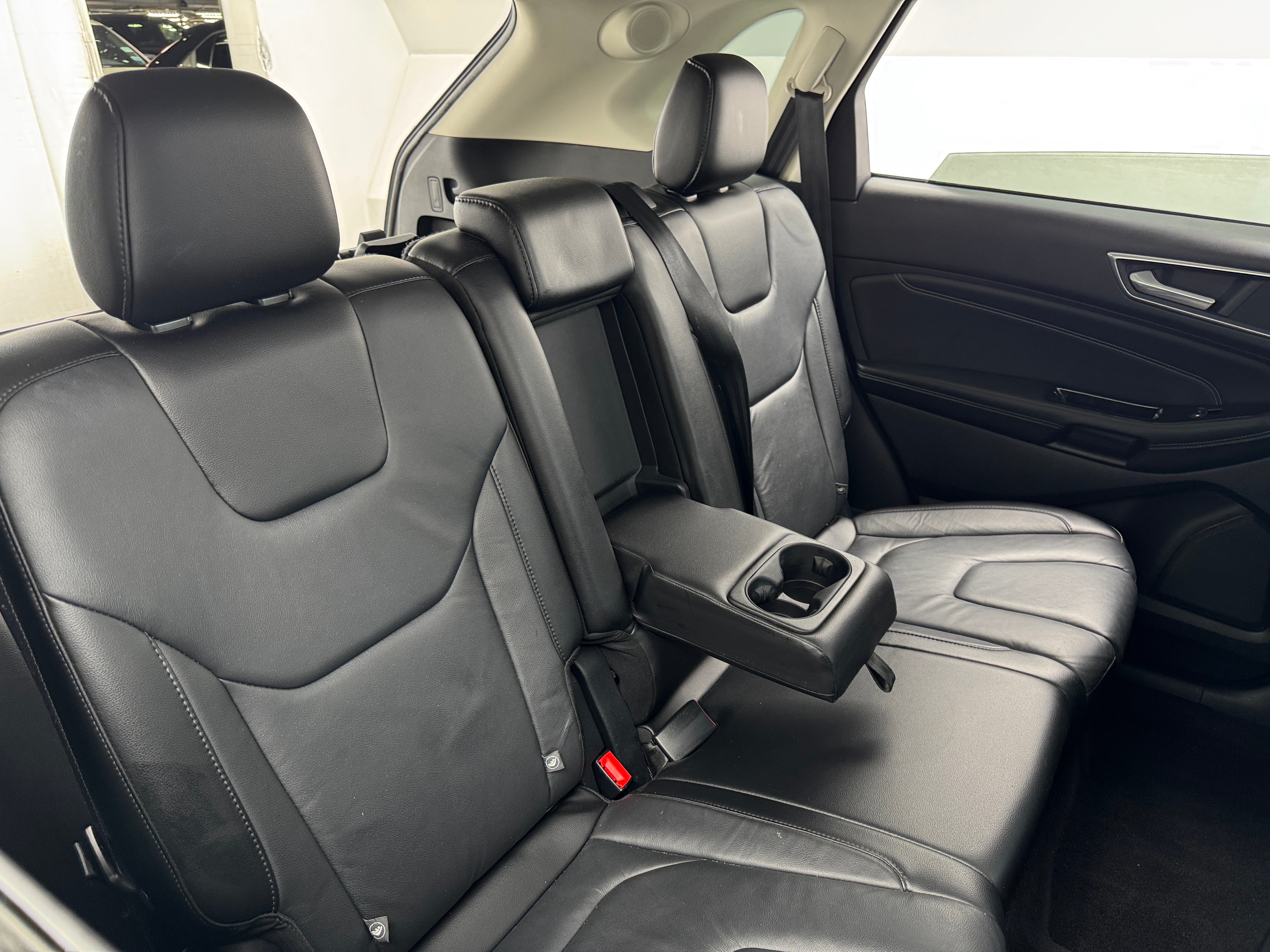2016 Ford Edge Titanium 5