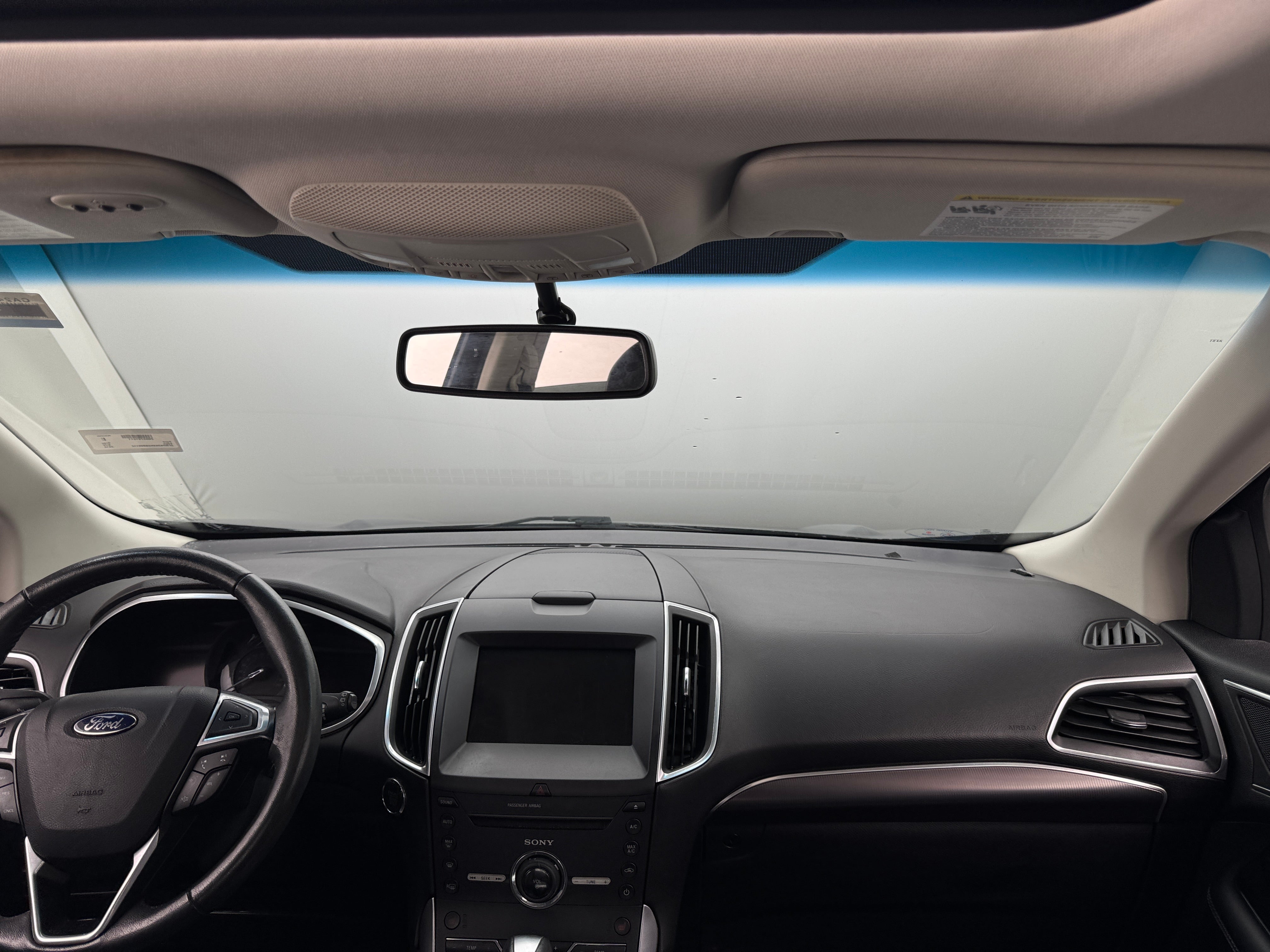 2016 Ford Edge Titanium 2