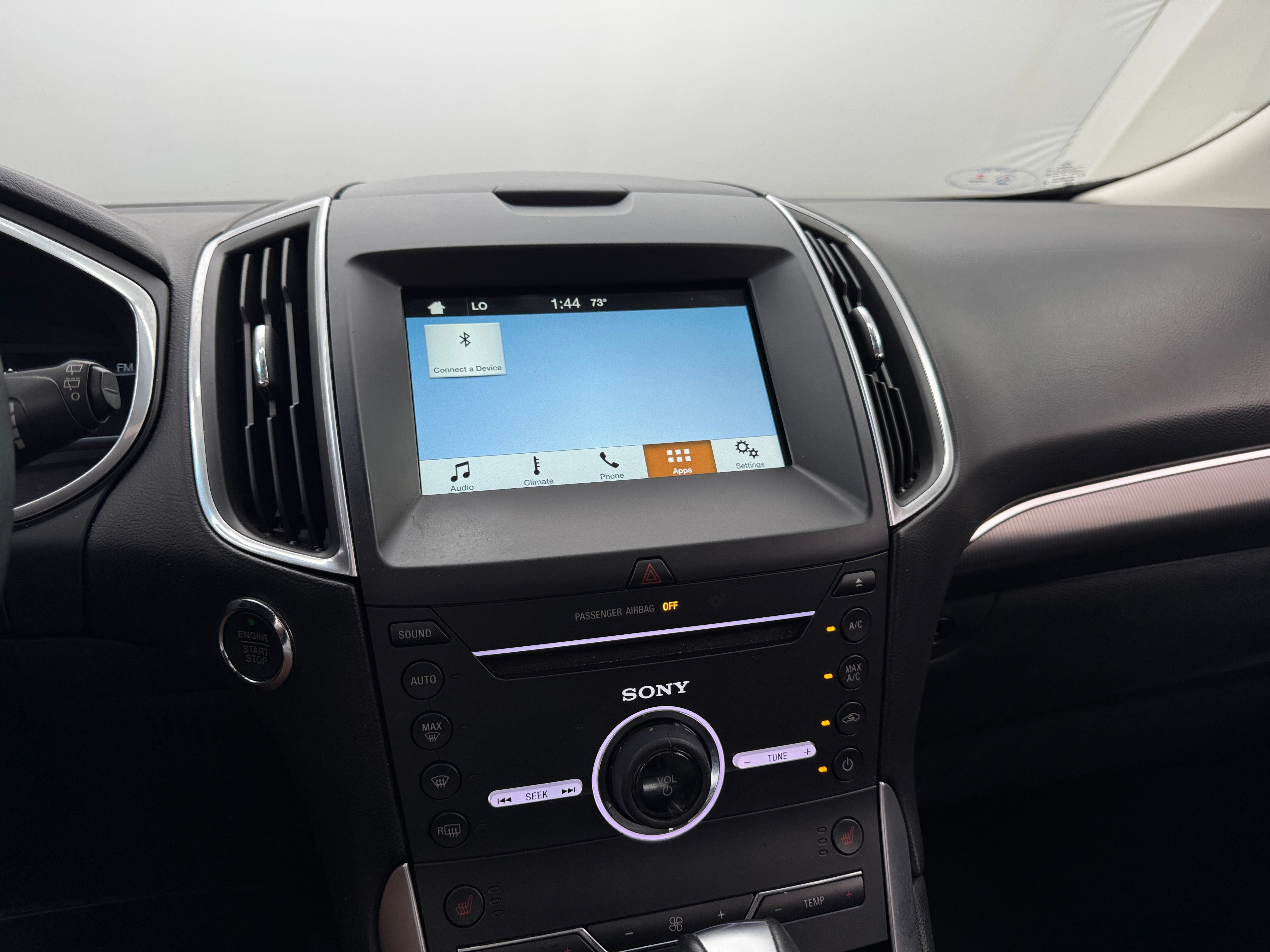 2016 Ford Edge Titanium 3