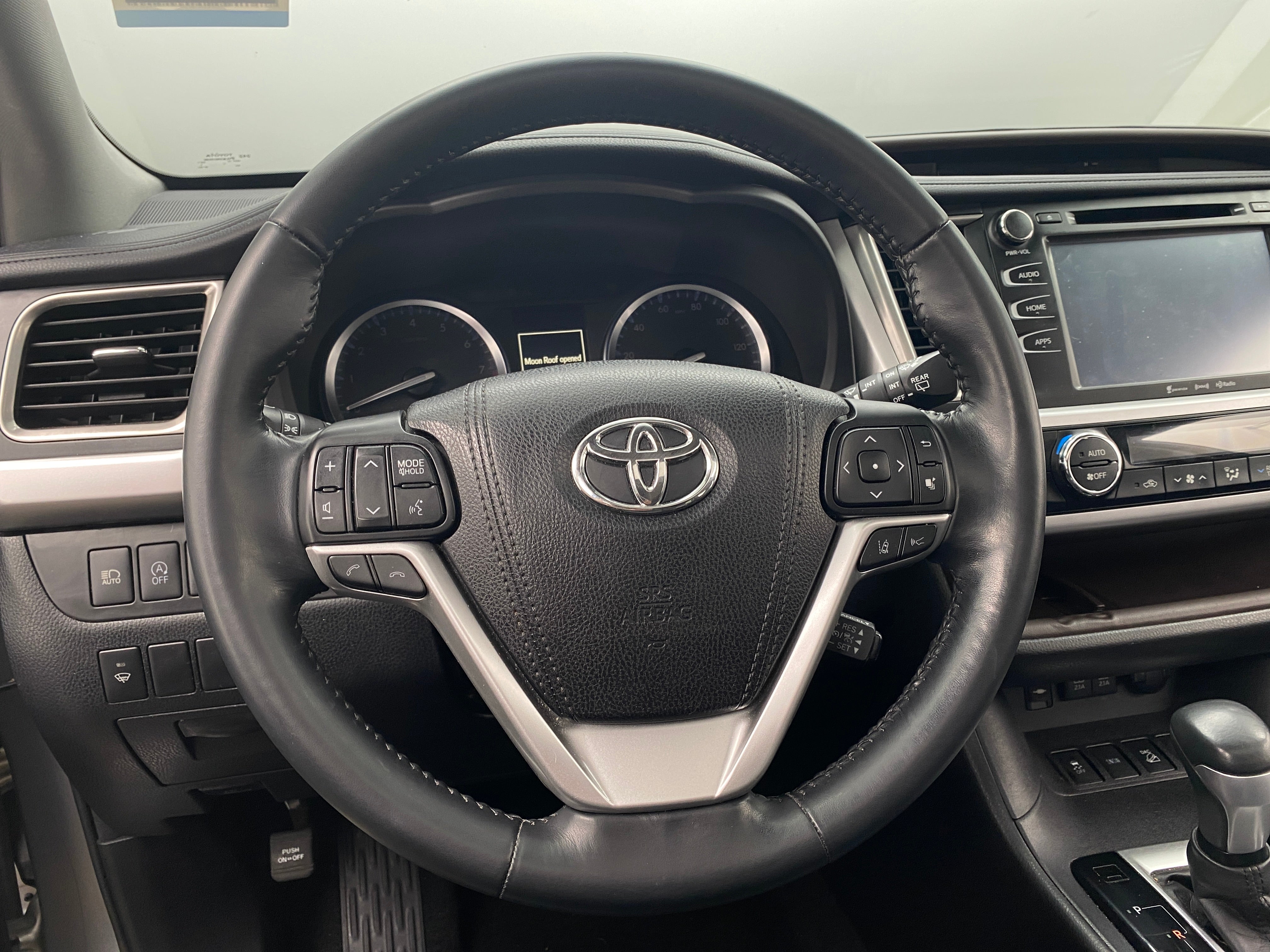 2017 Toyota Highlander XLE 4