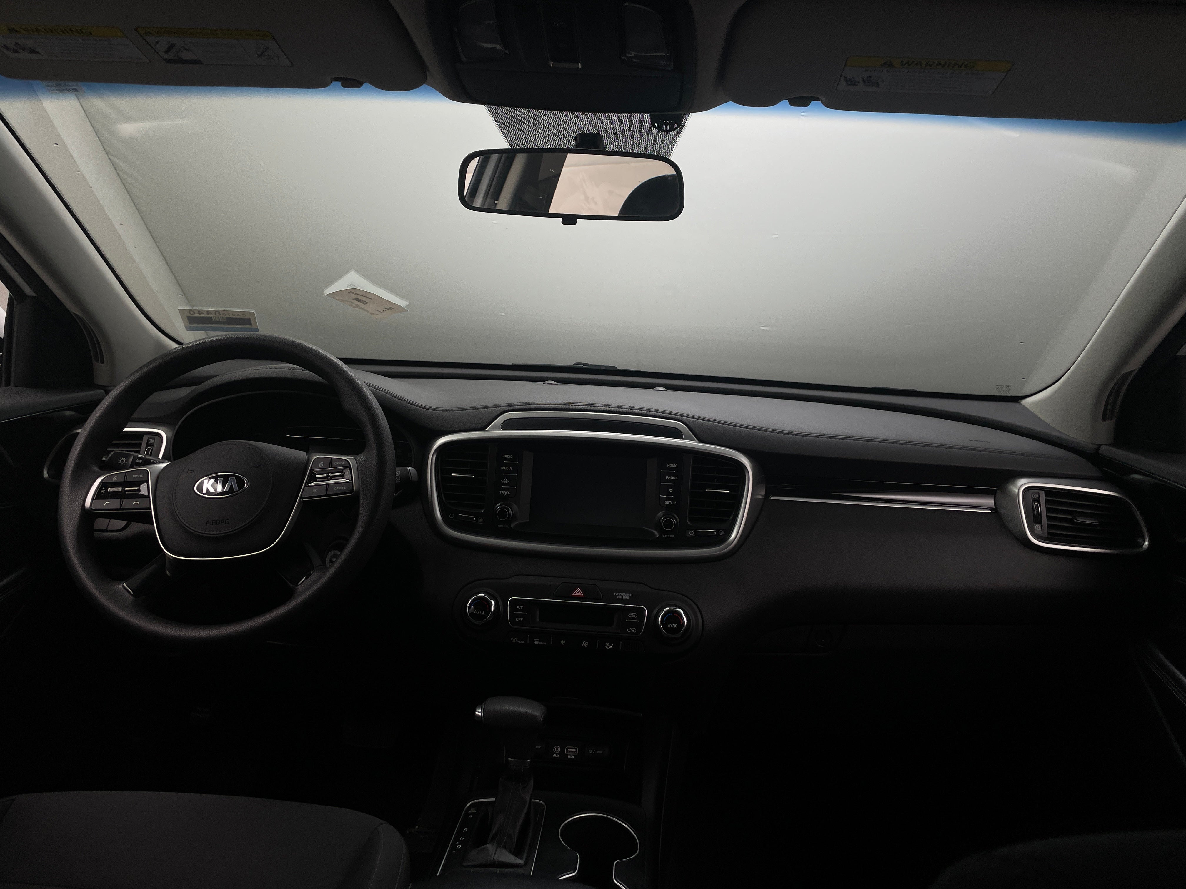 2019 Kia Sorento LX 3