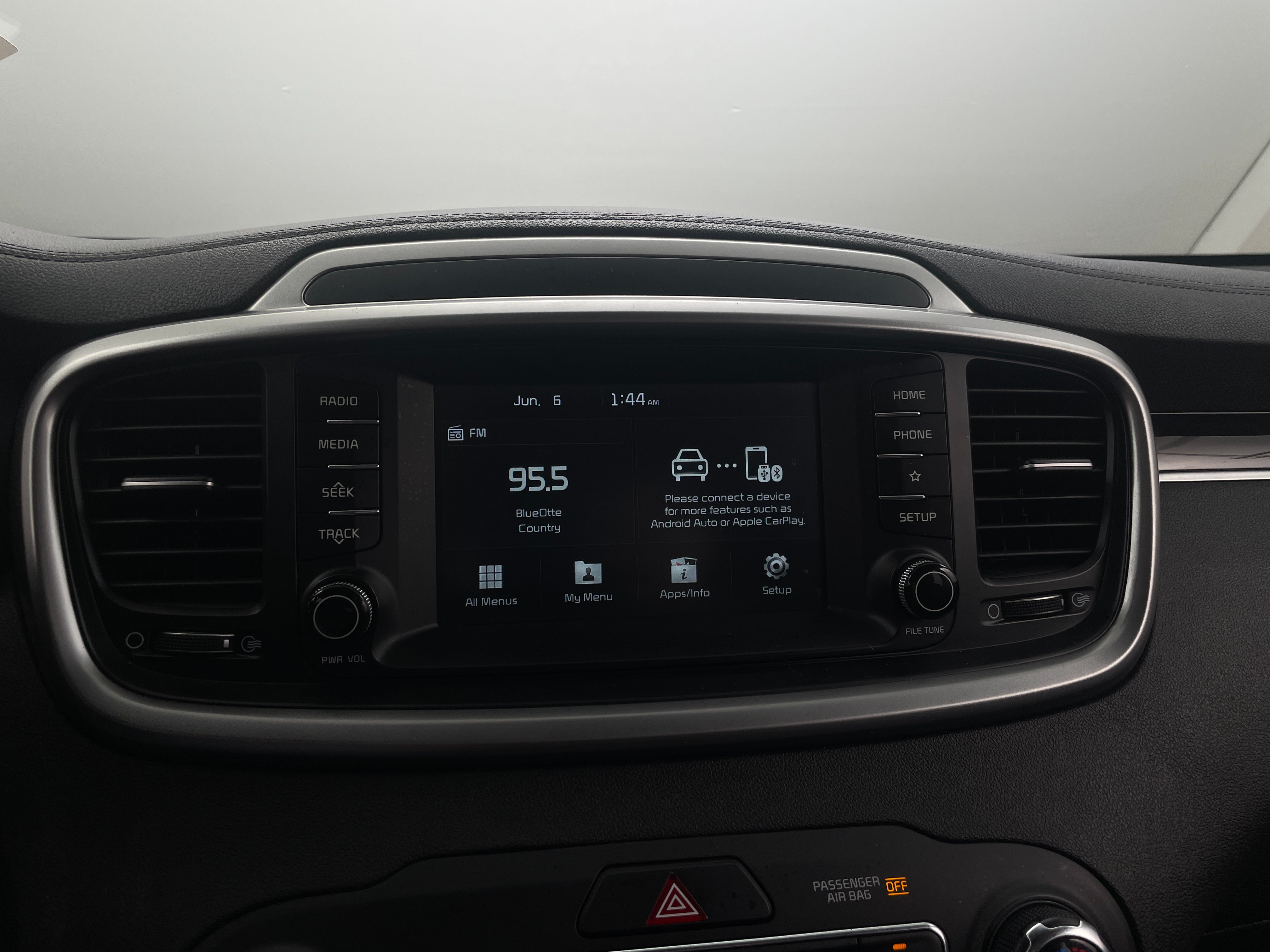 2019 Kia Sorento LX 4