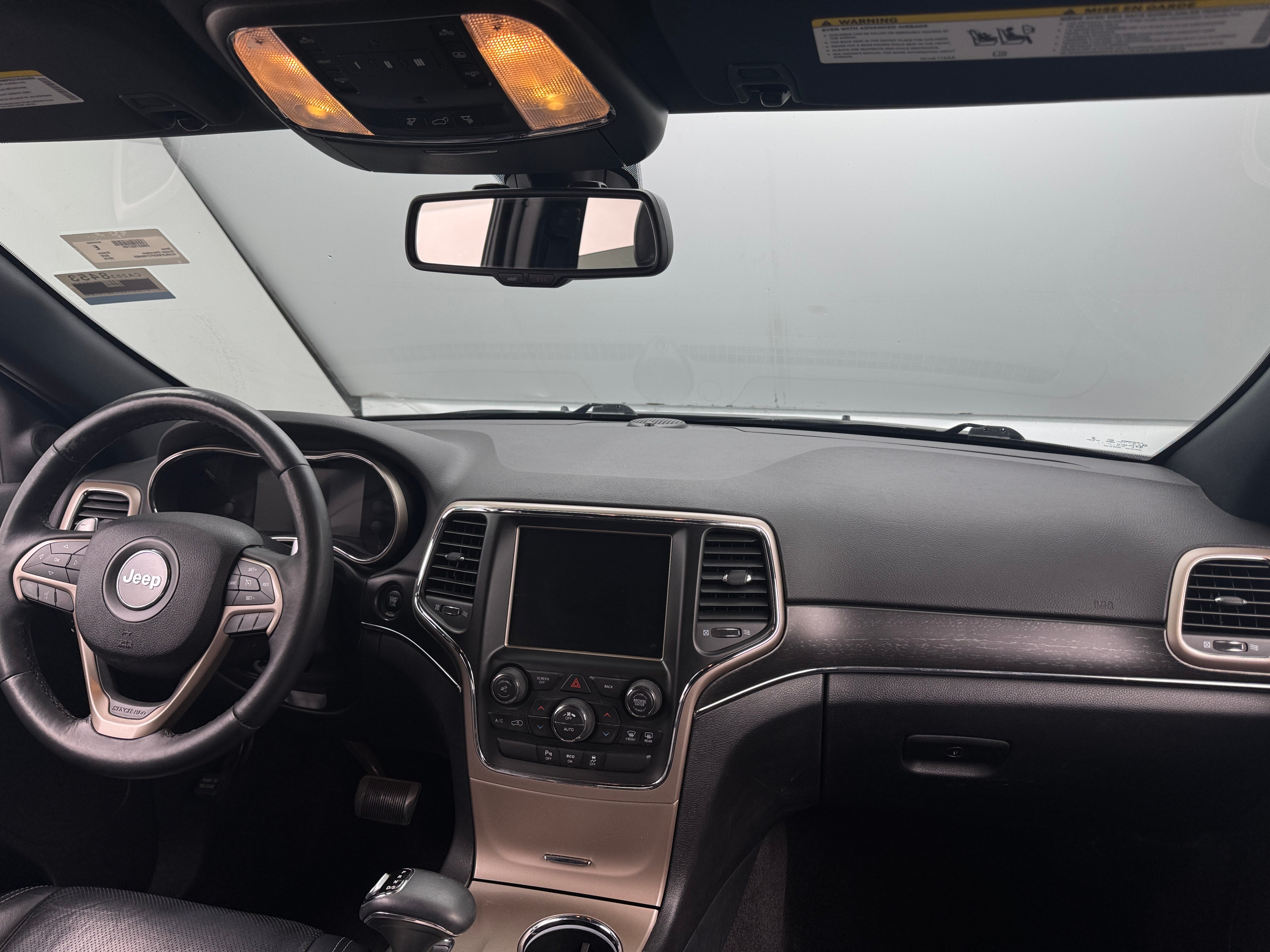 2015 Jeep Grand Cherokee Limited Edition 2