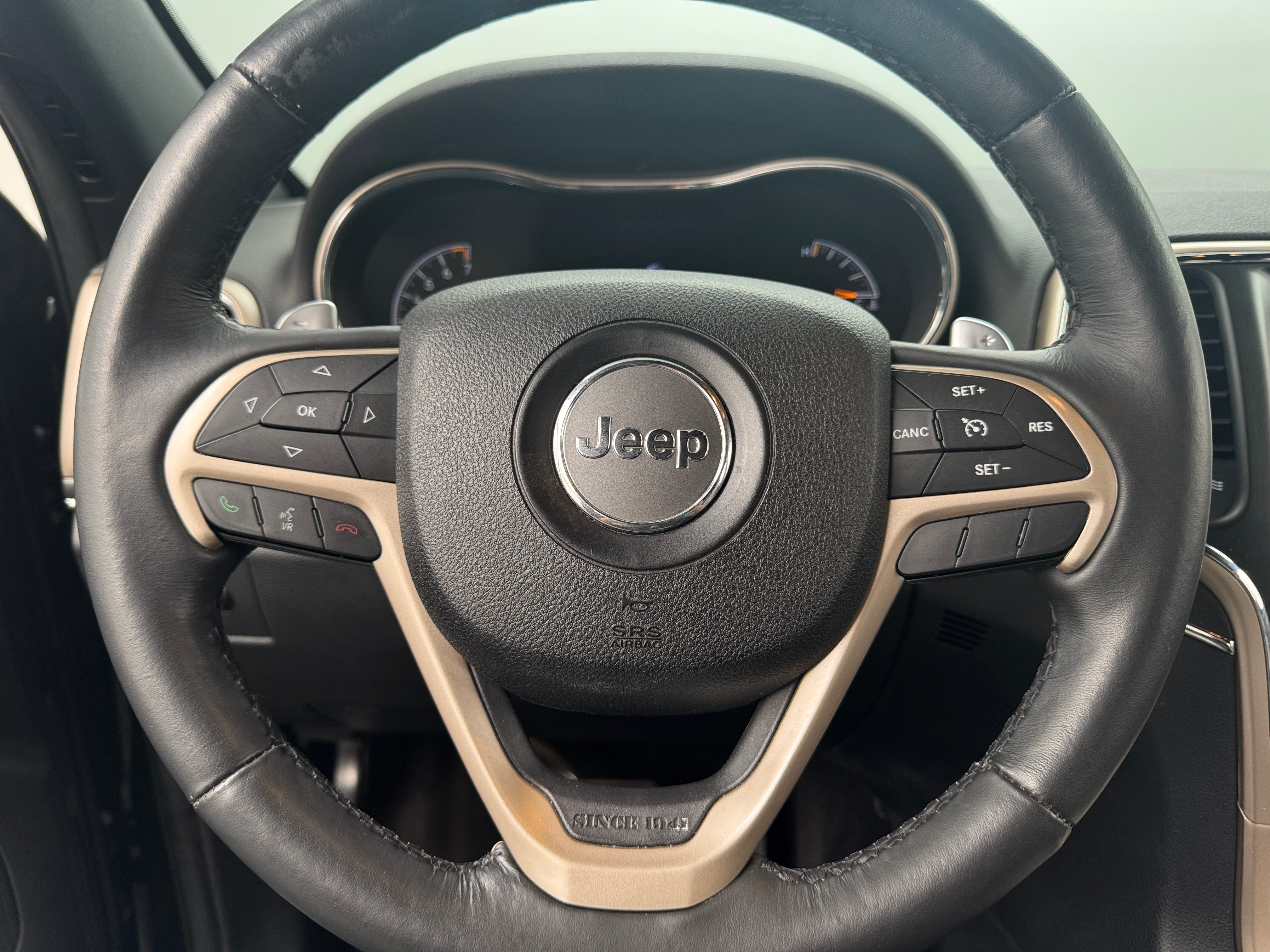 2015 Jeep Grand Cherokee Limited Edition 4