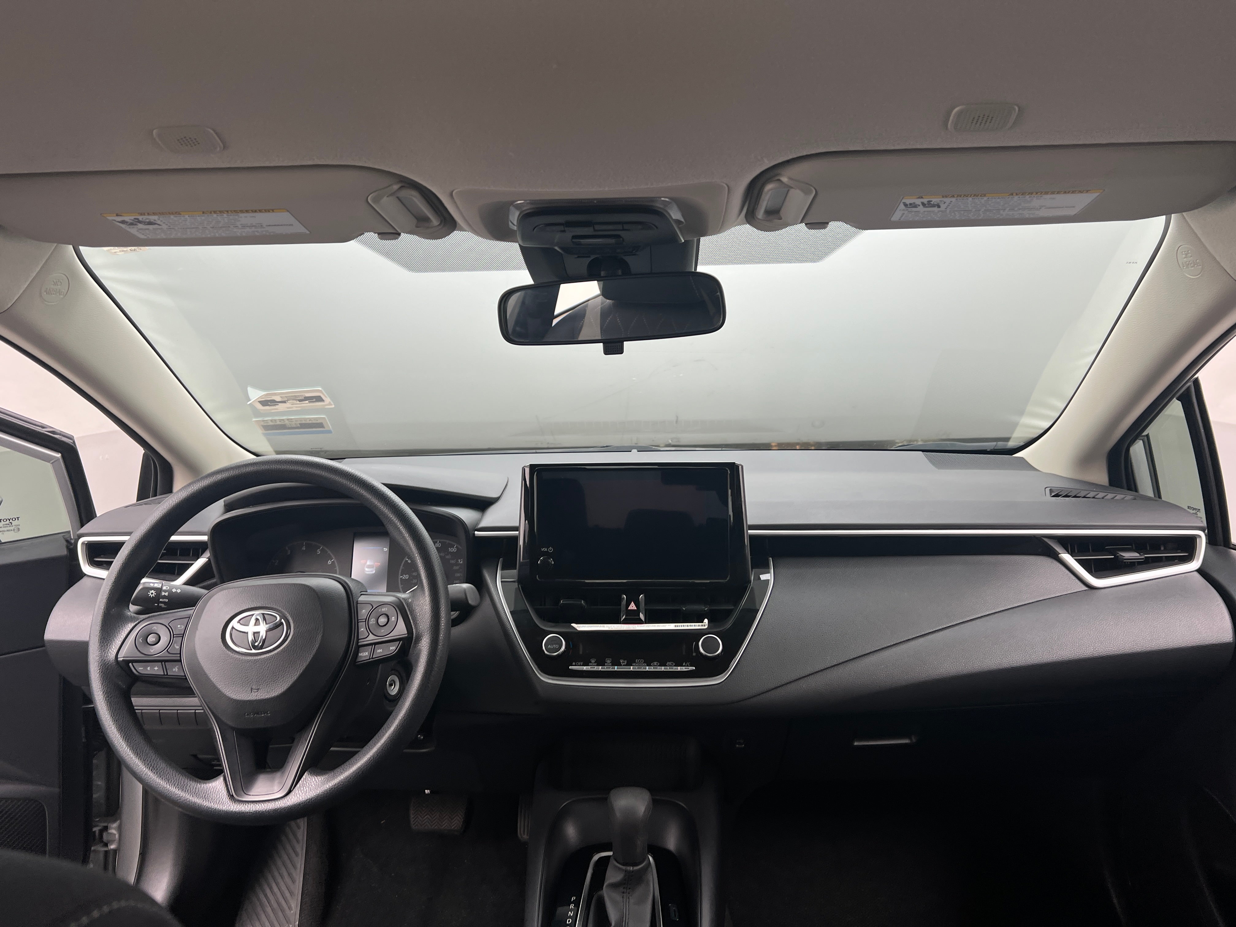 2023 Toyota Corolla LE 3