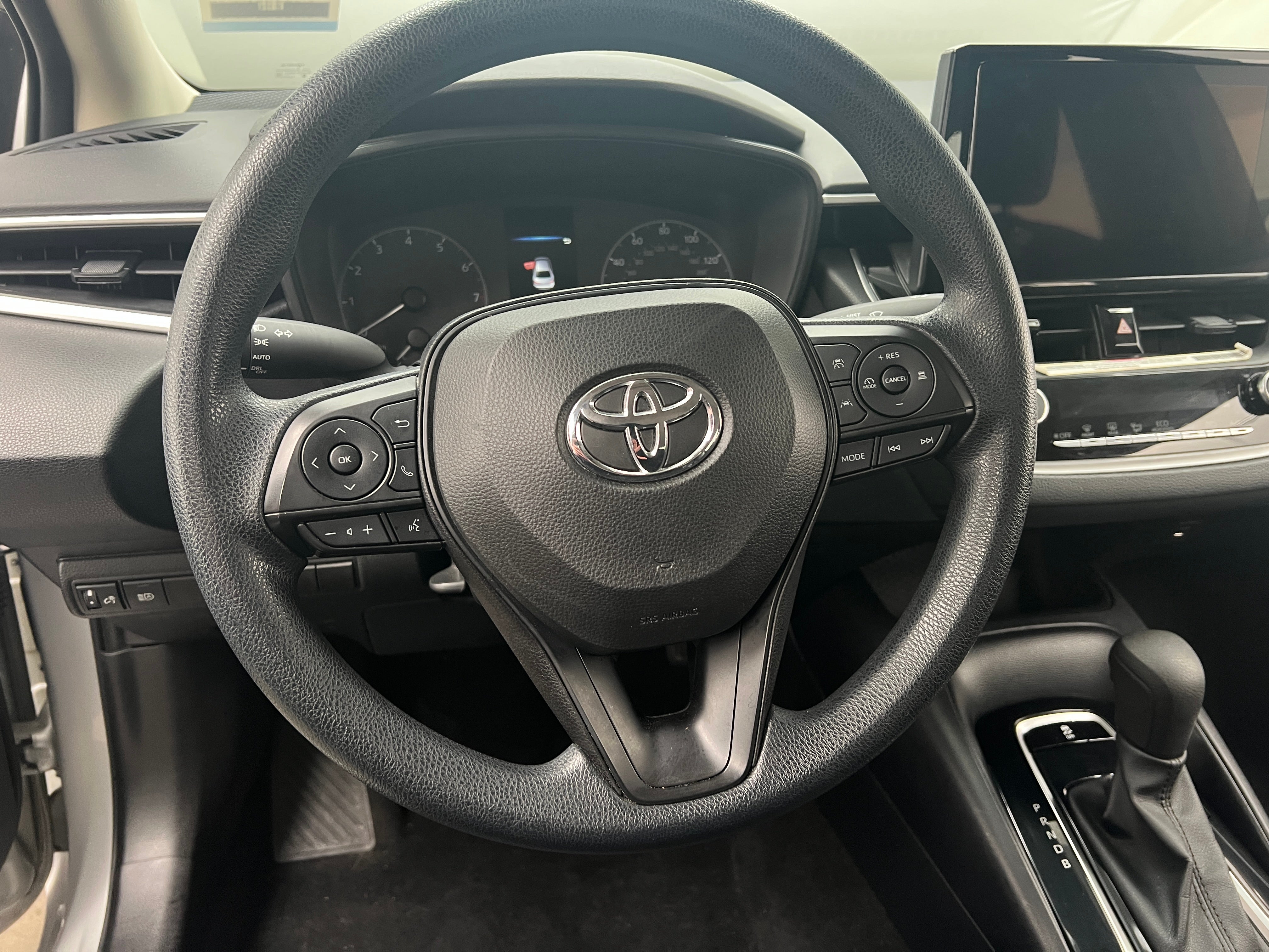 2023 Toyota Corolla LE 5