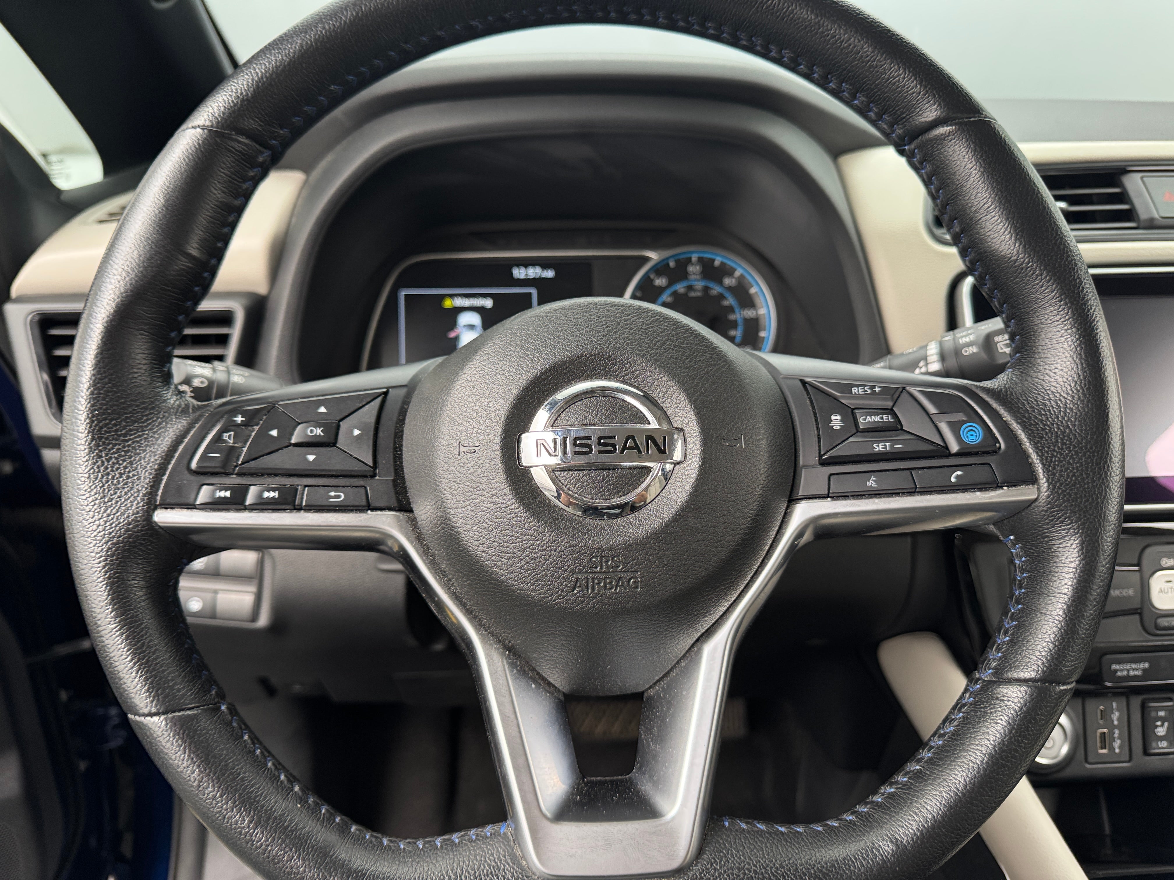 2022 Nissan Leaf SL Plus 4