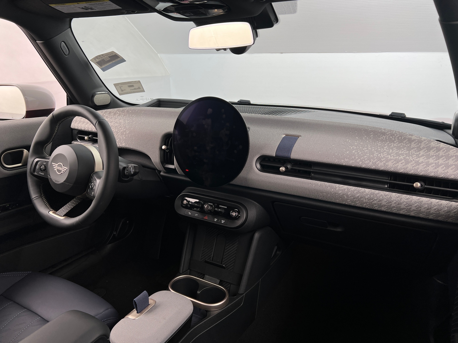 Thumbnail: 2025 MINI Cooper Hardtop - 2