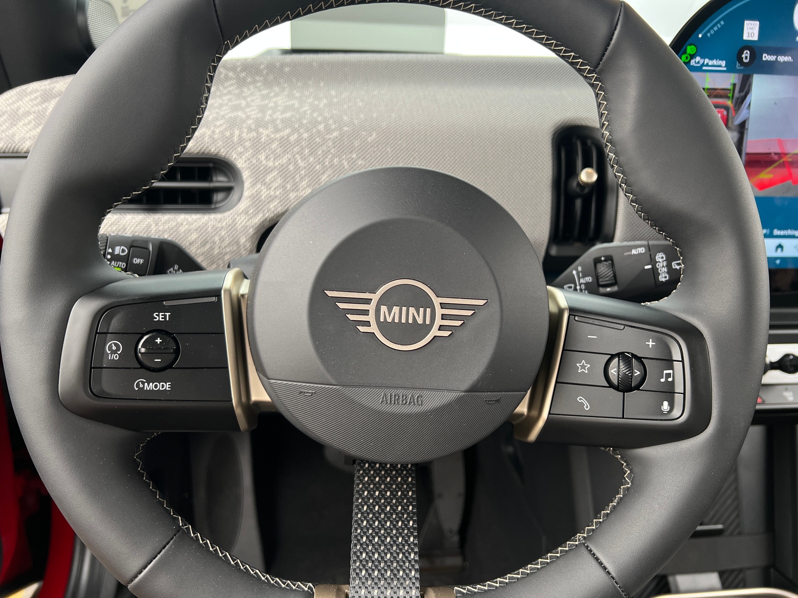 Thumbnail: 2025 MINI Cooper Hardtop - 4