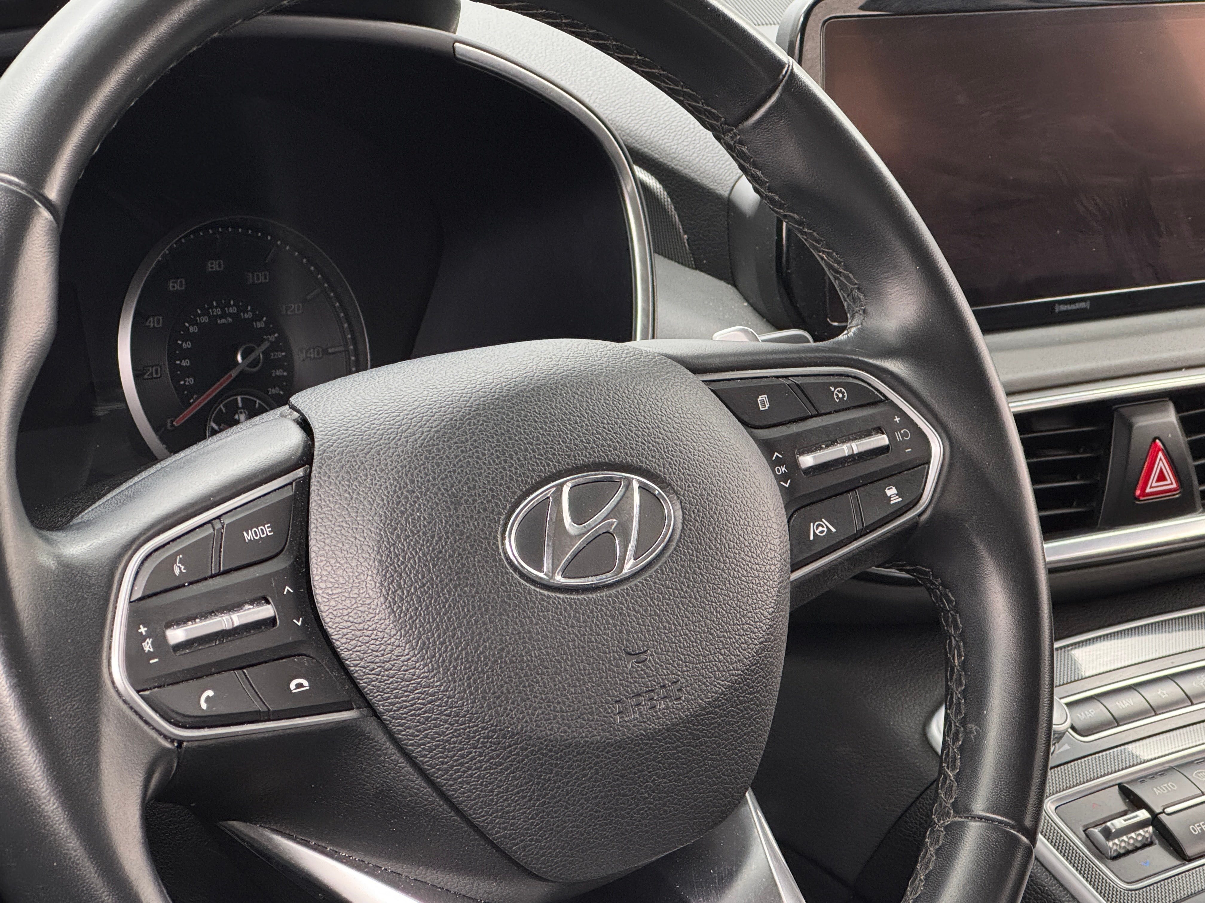 2023 Hyundai Santa Fe SEL 5